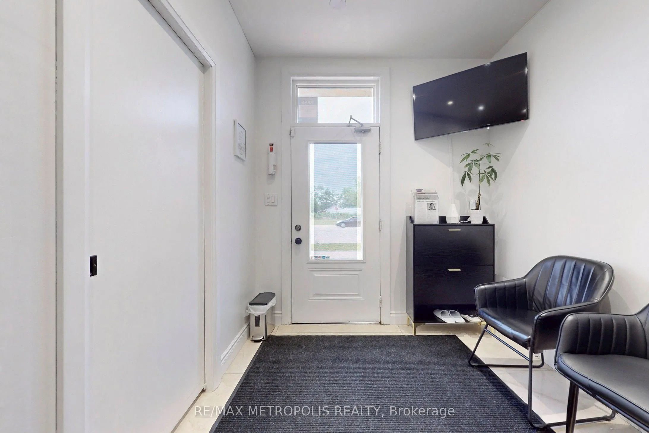 103 Inspire Boulevard, #2
