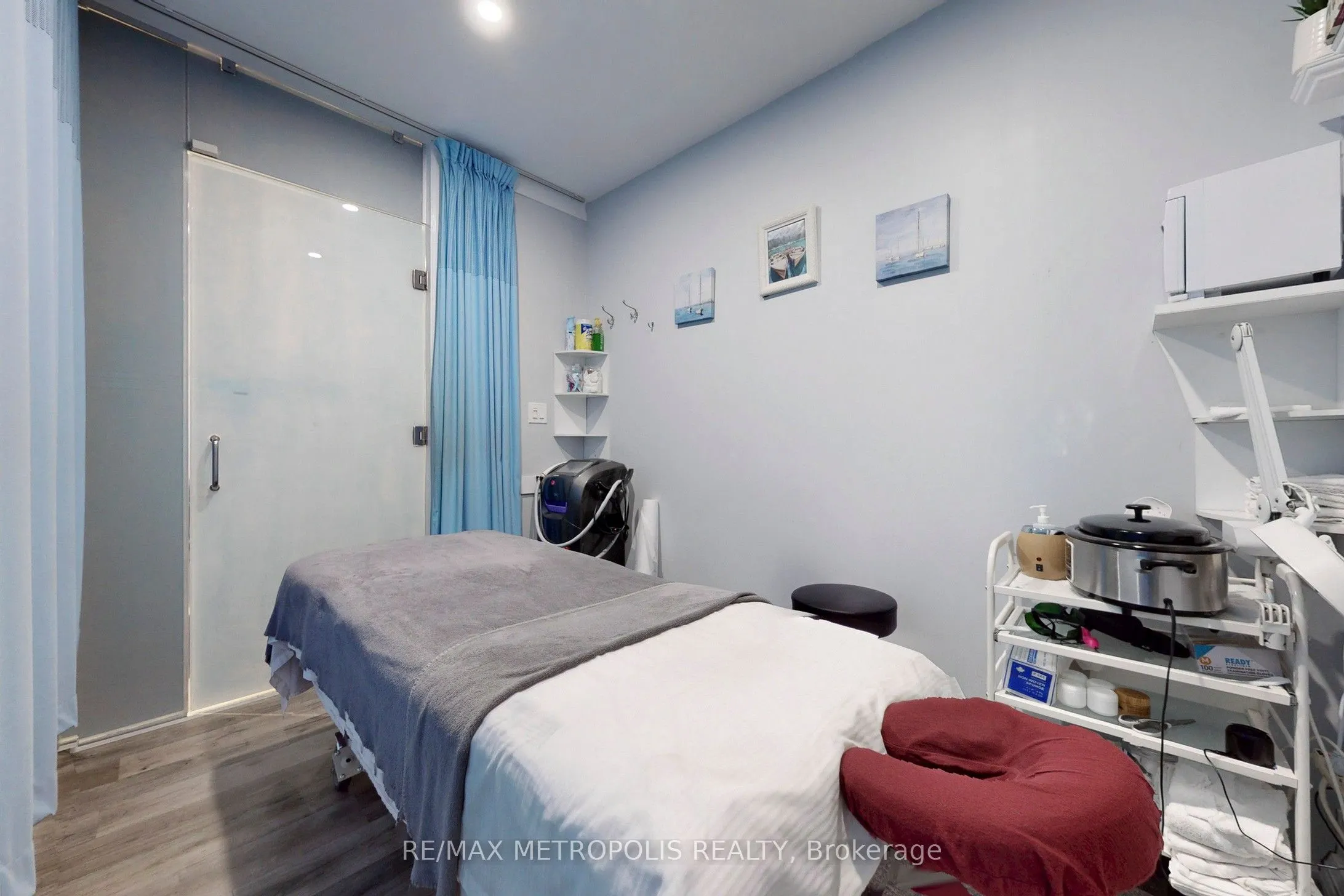 103 Inspire Boulevard, #2