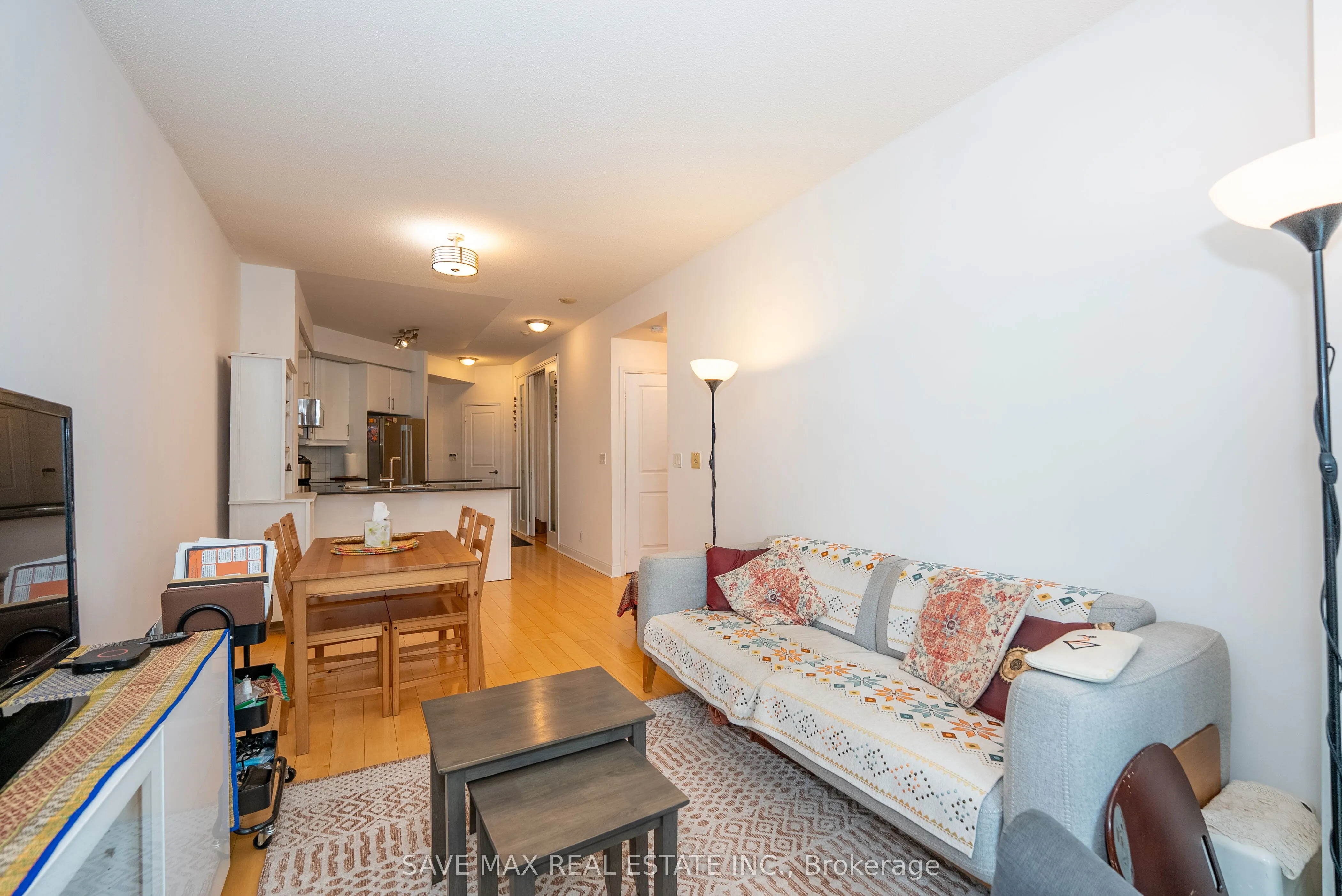 90 Absolute Avenue, #1907