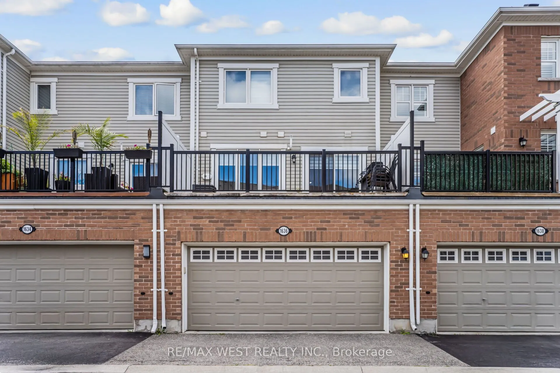 1636 LEBLANC Court