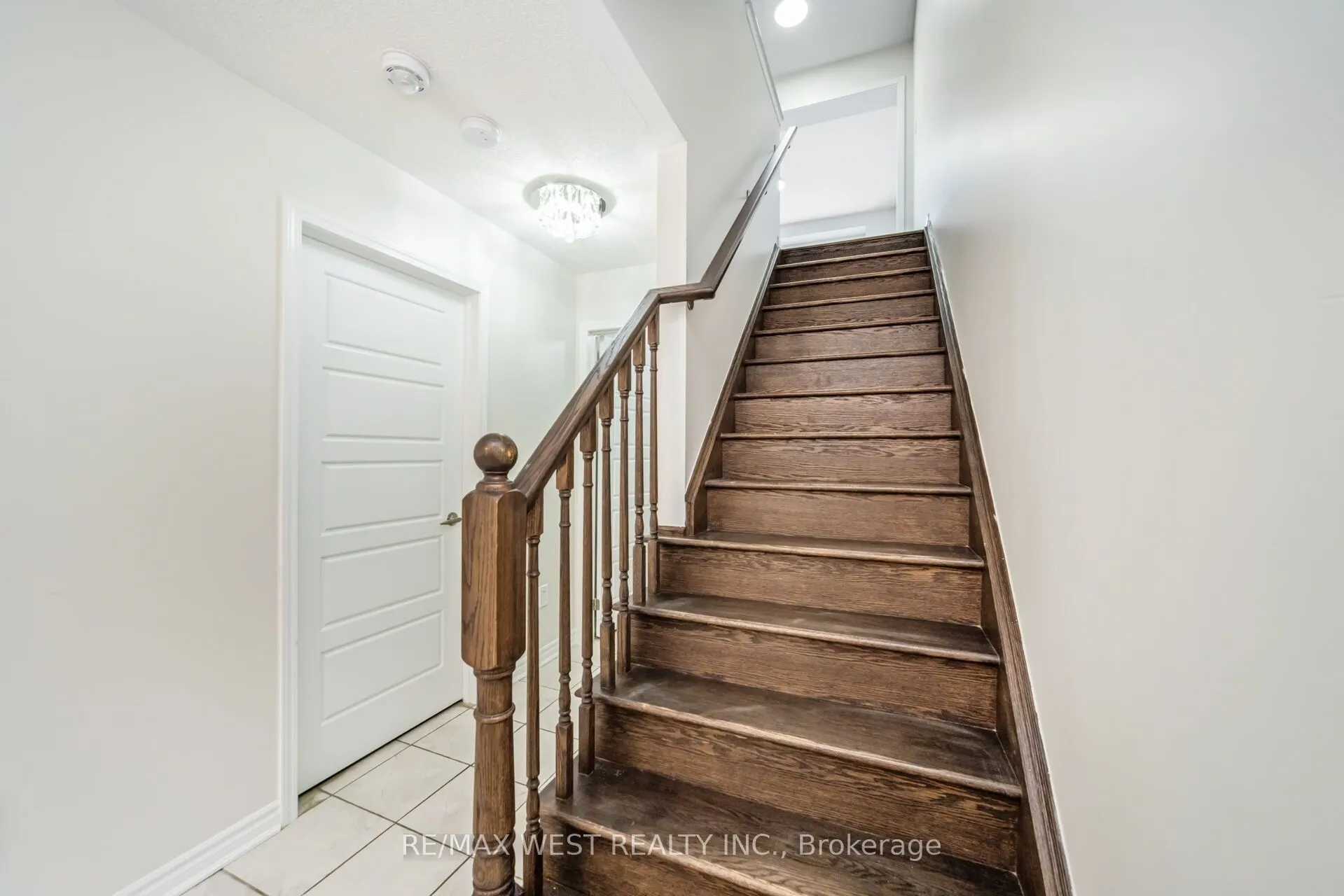 1636 LEBLANC Court