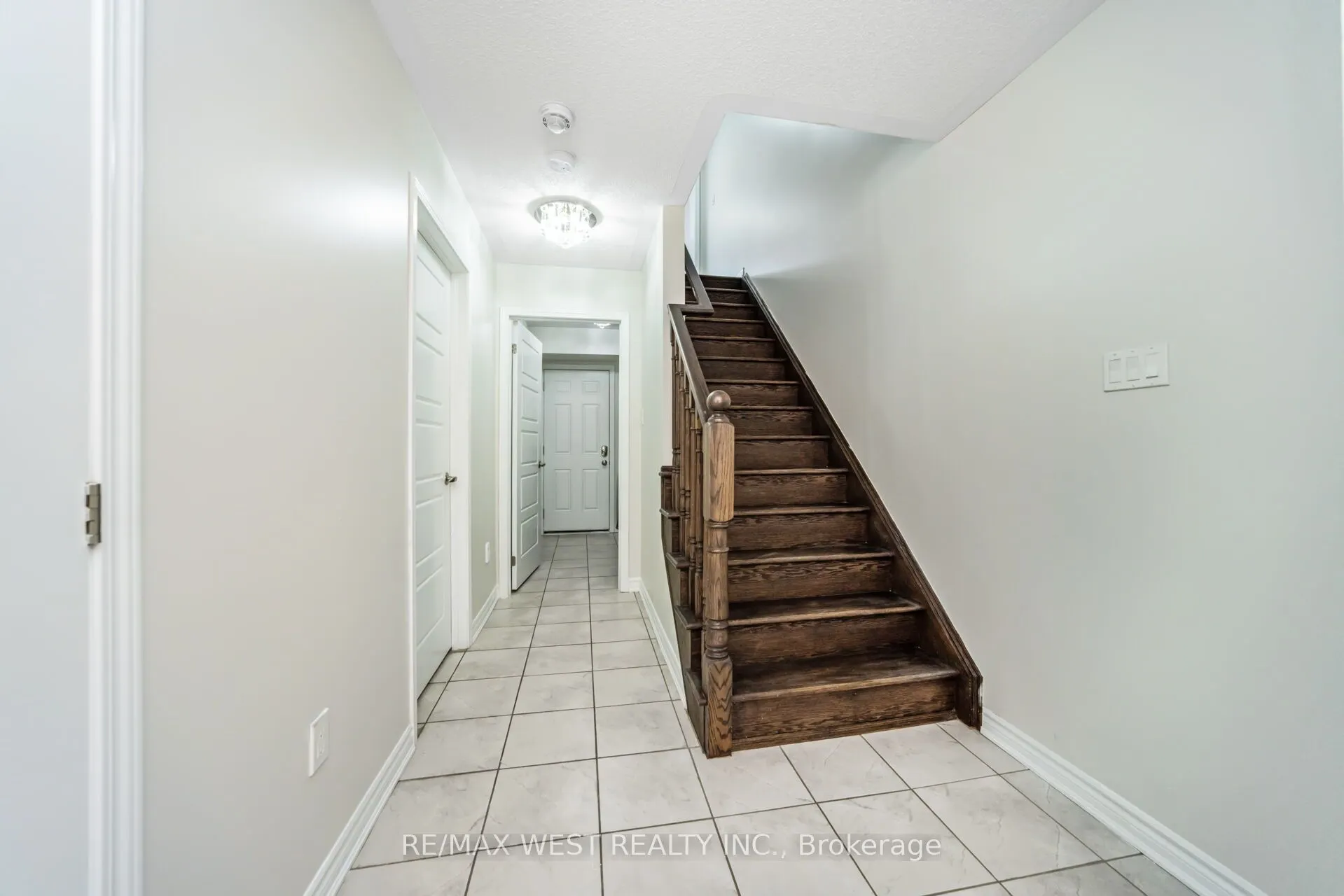 1636 LEBLANC Court