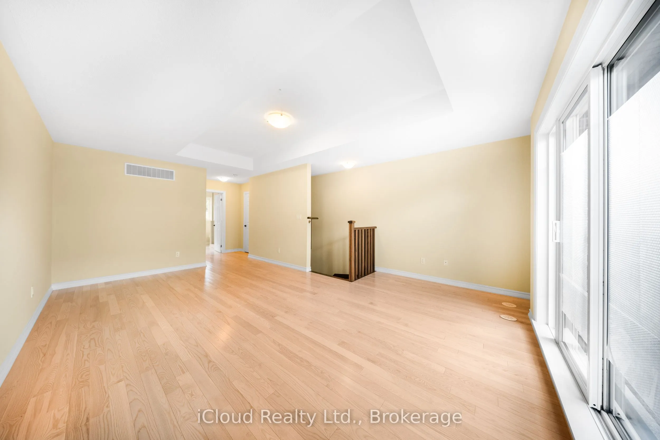 636 Evans Avenue, #5