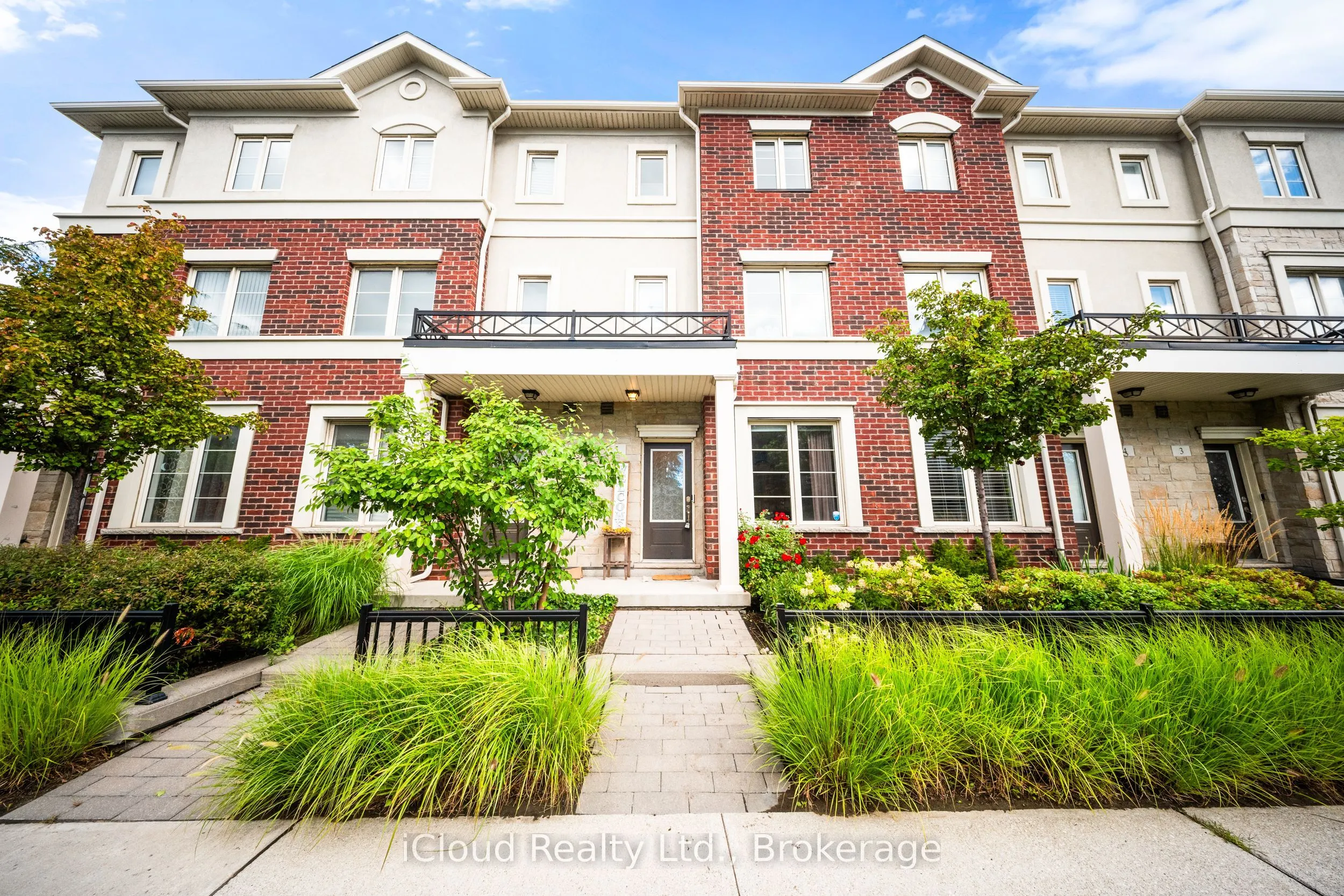 636 Evans Avenue, #5