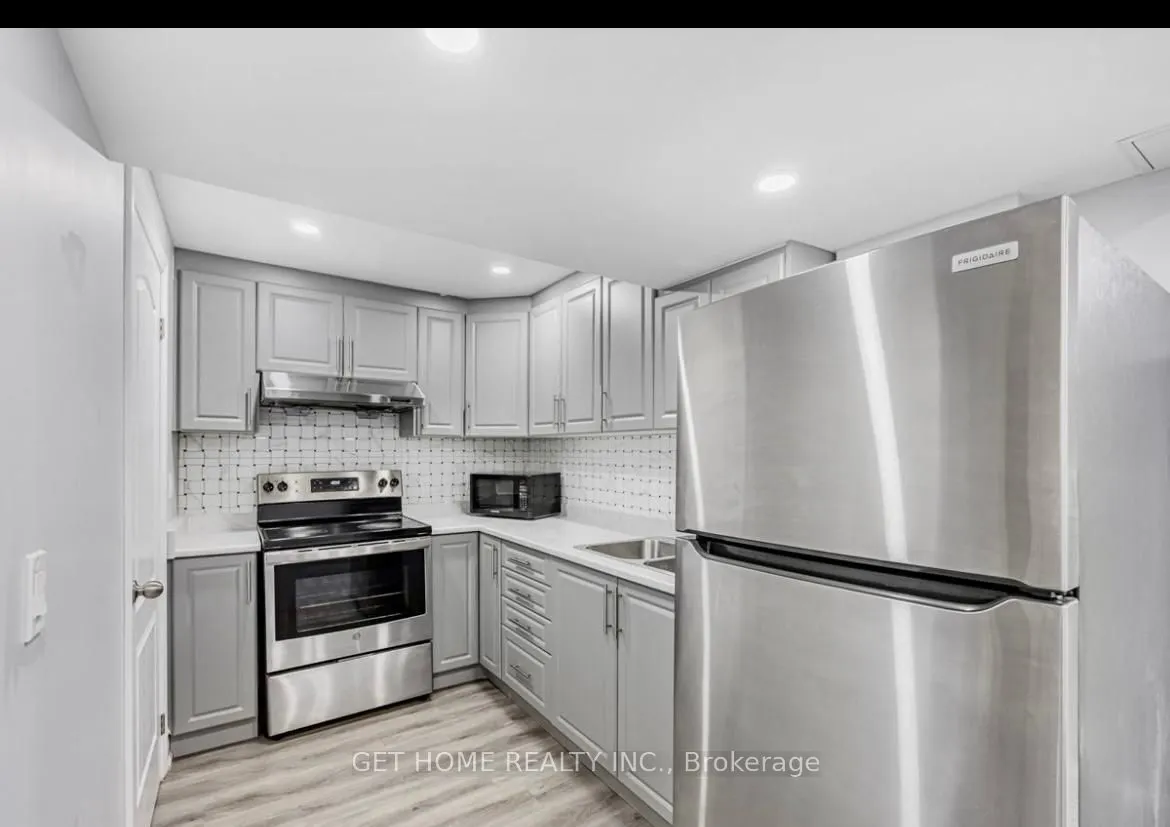 36 Trumpet Valley Boulevard, #Bsmt