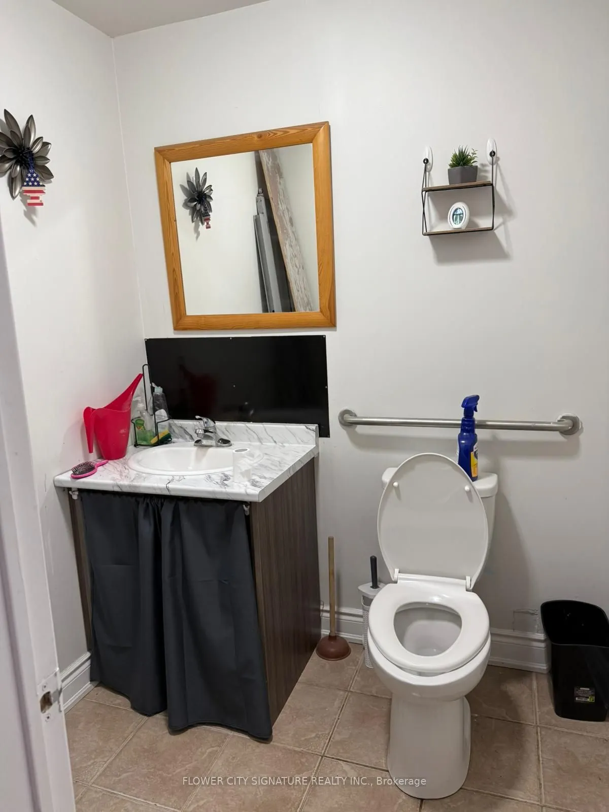 25 Woodbine downs Boulevard, #8