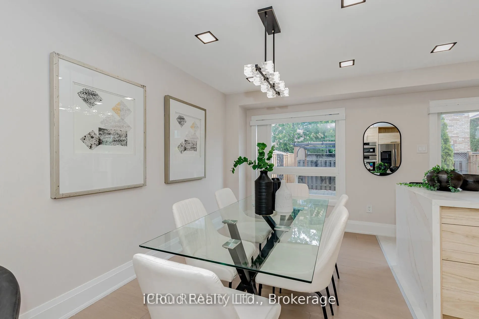 5696 Margarita Crescent