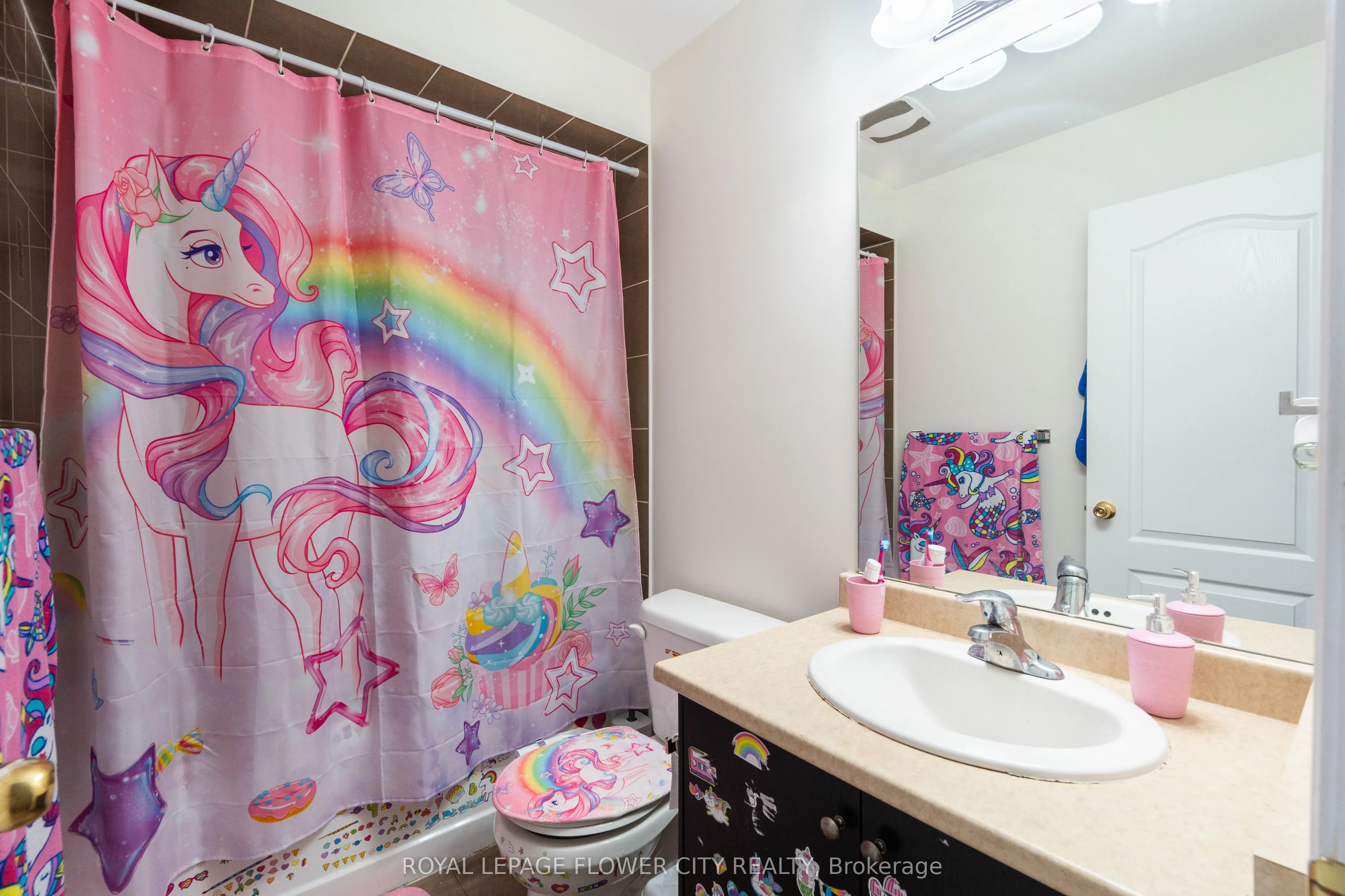 15 Sea Drifter Crescent