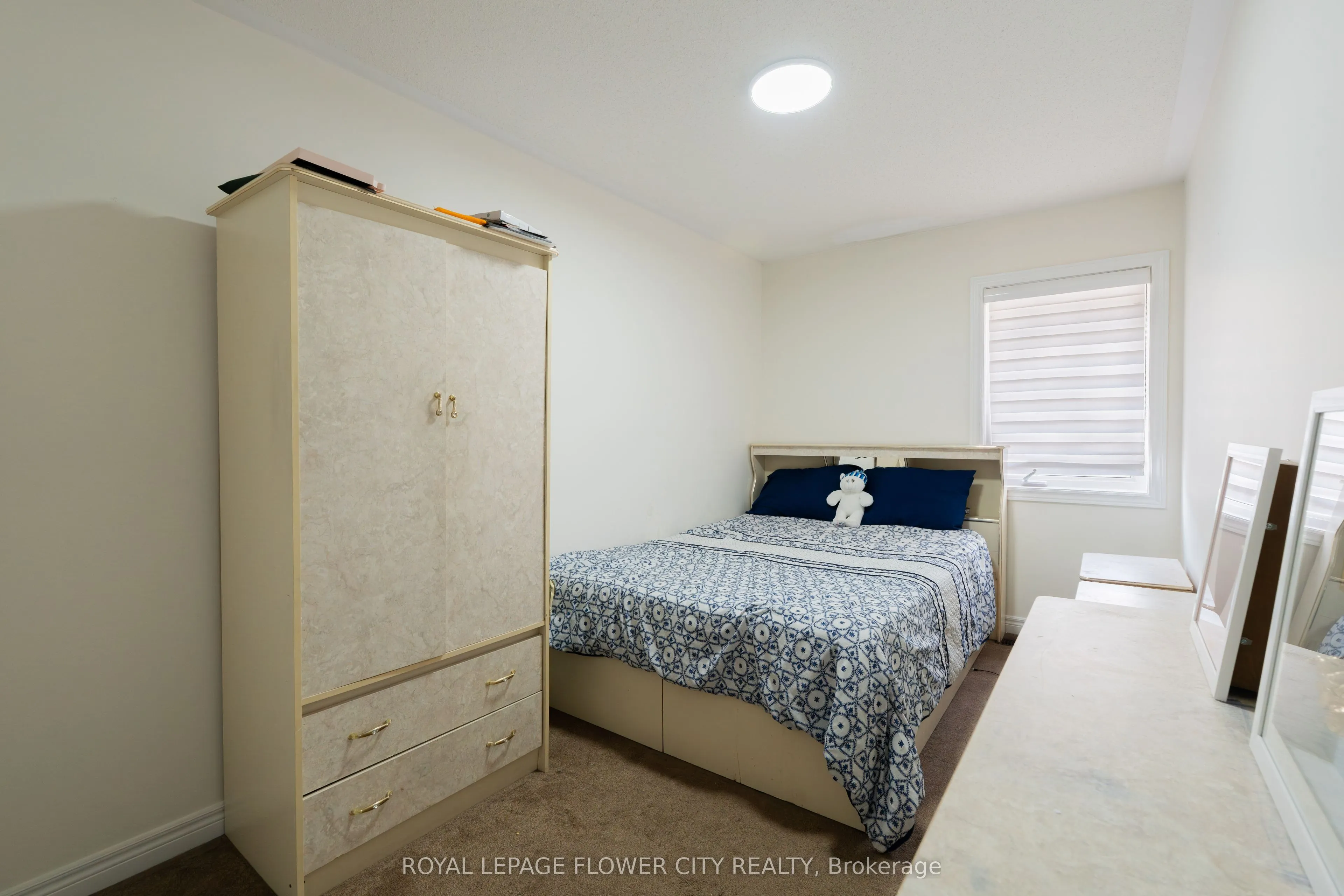 15 Sea Drifter Crescent