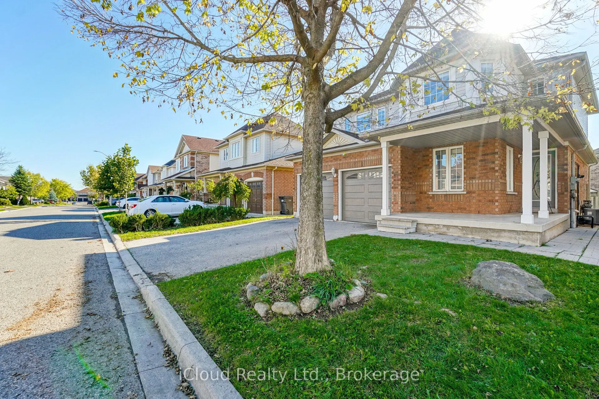 8 Poplar Plains Road, #LOWER