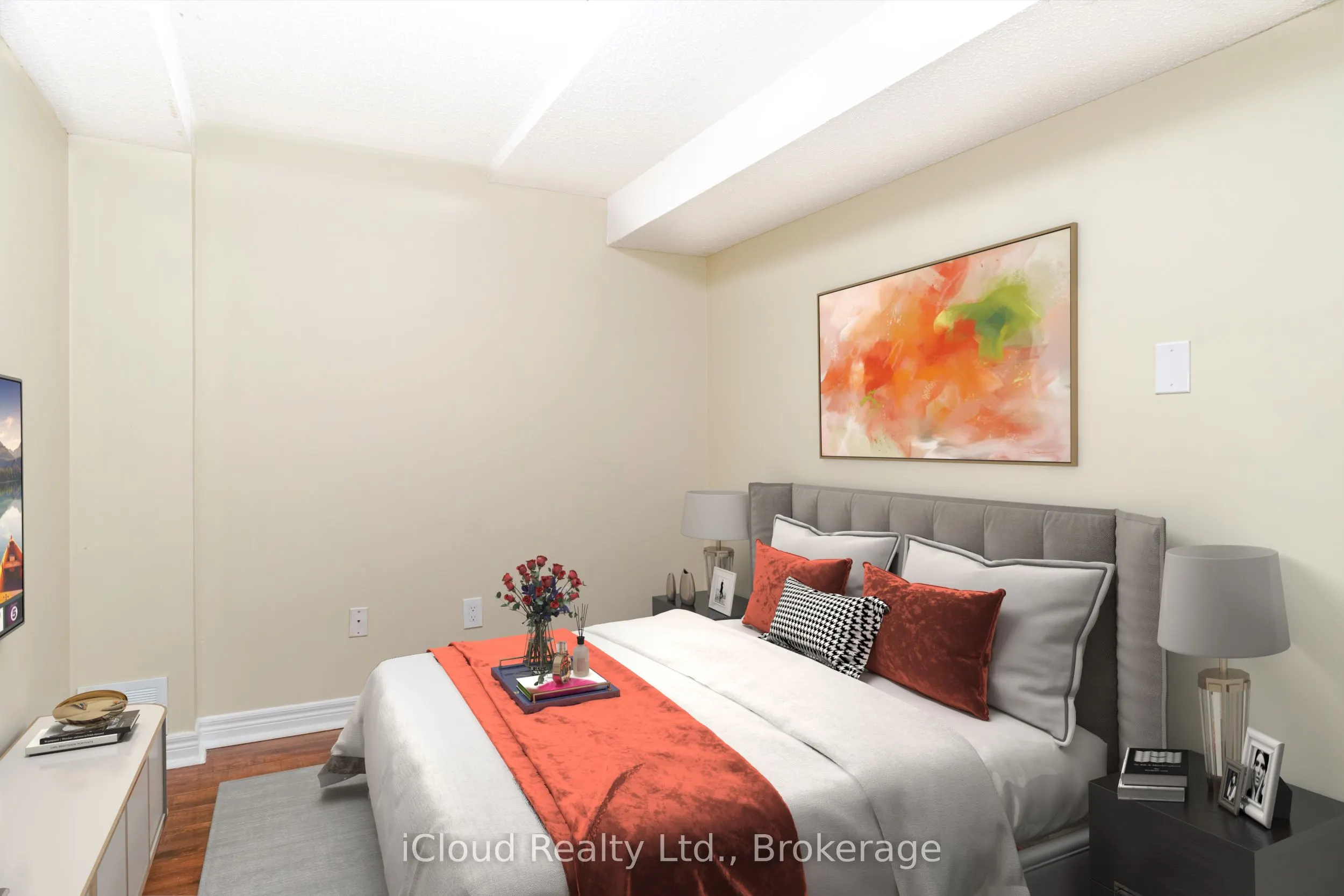 8 Poplar Plains Road, #LOWER