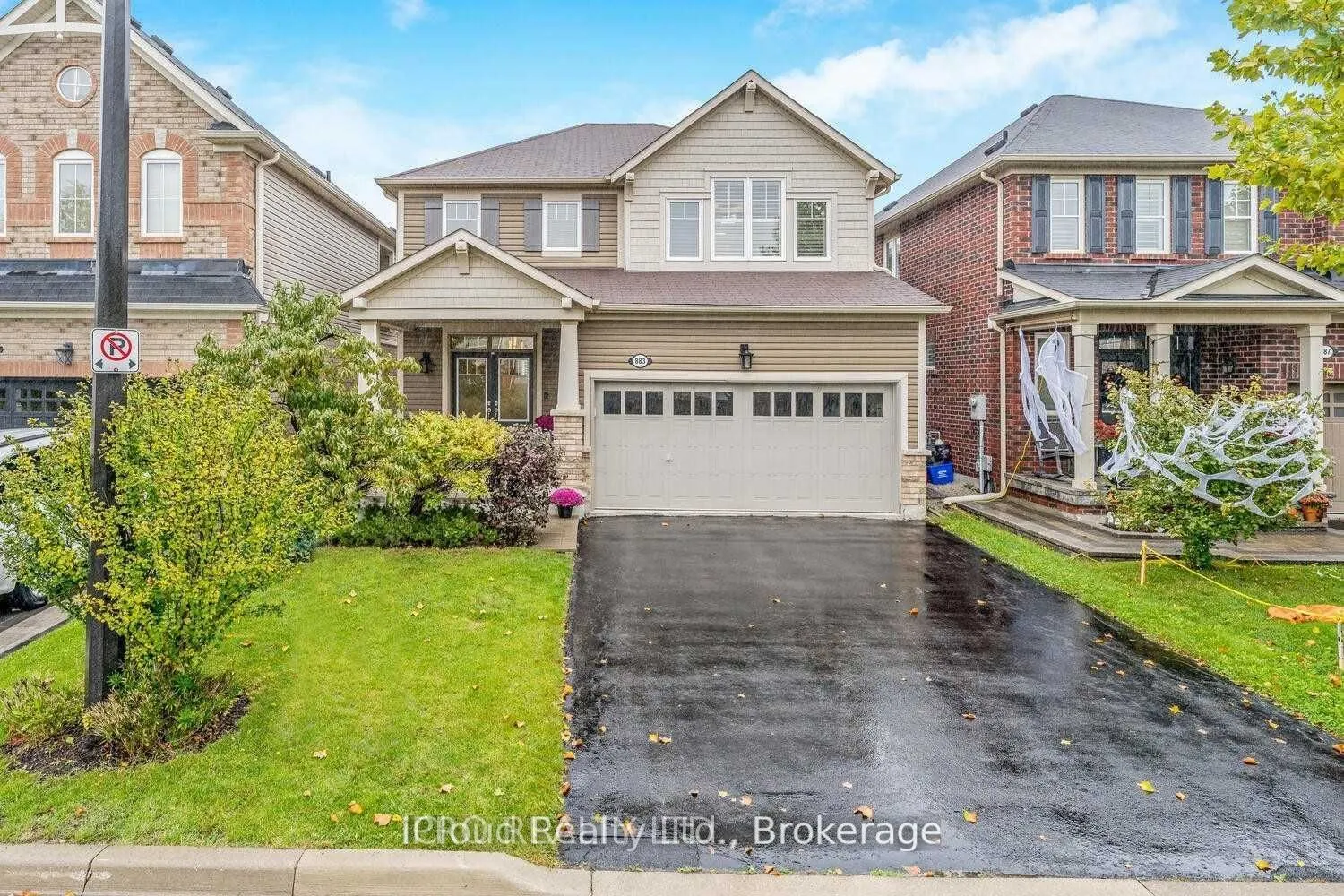 883 Pickersgill Crescent