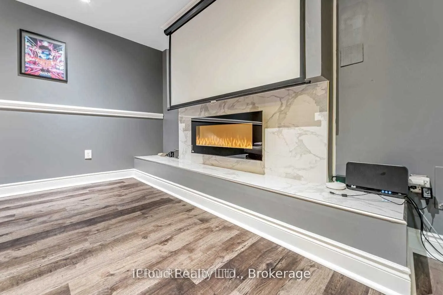 883 Pickersgill Crescent