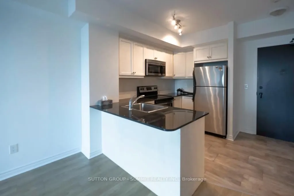 385 Prince of Wales Drive, #608