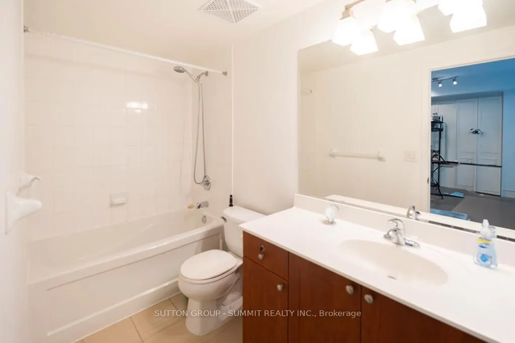 385 Prince of Wales Drive, #608