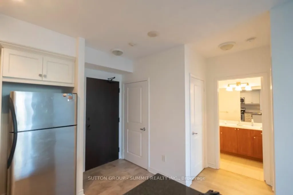385 Prince of Wales Drive, #608