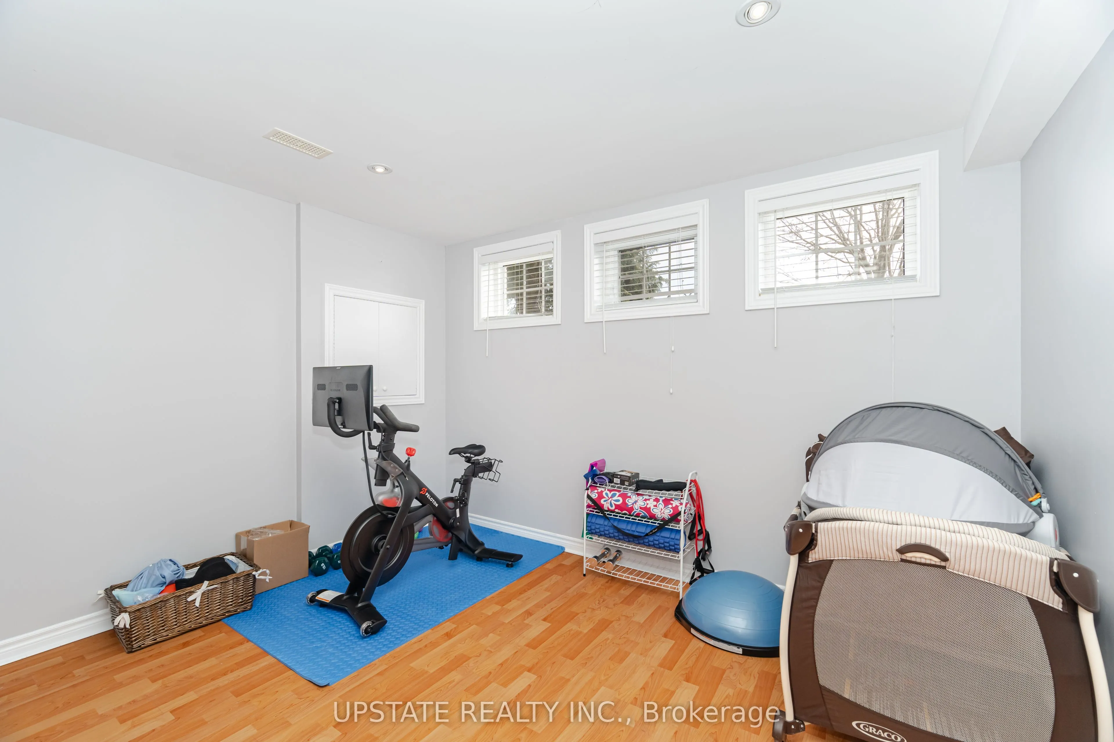 14 Kirkwood Crescent
