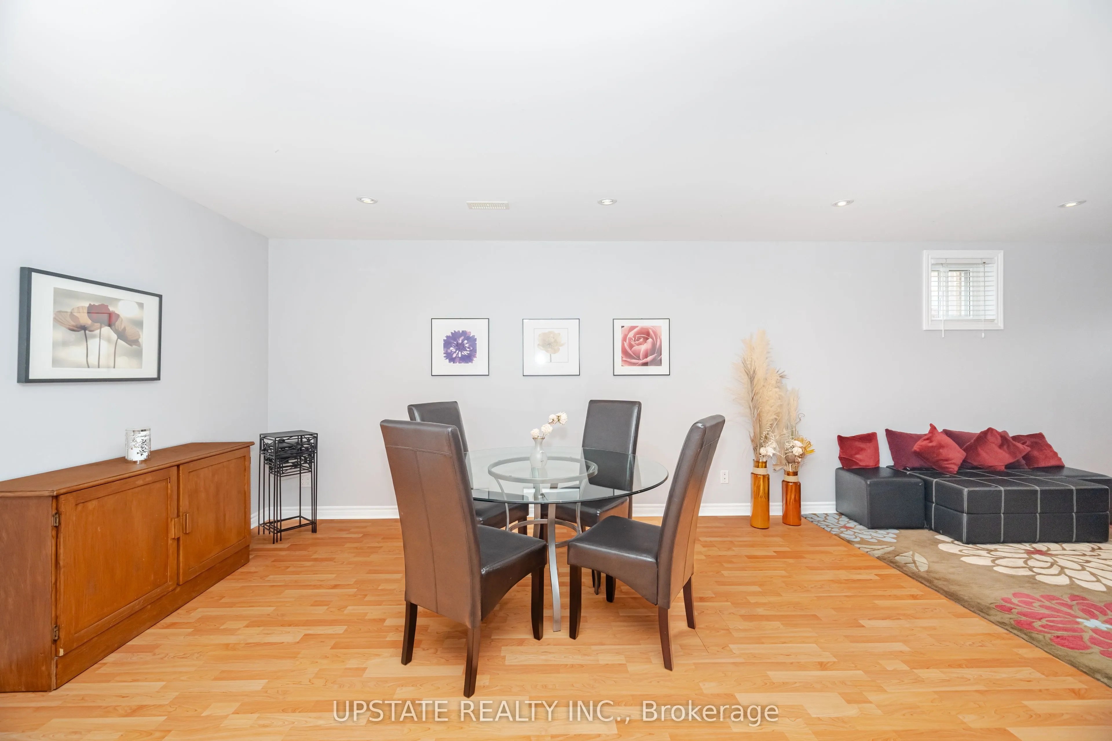 14 Kirkwood Crescent