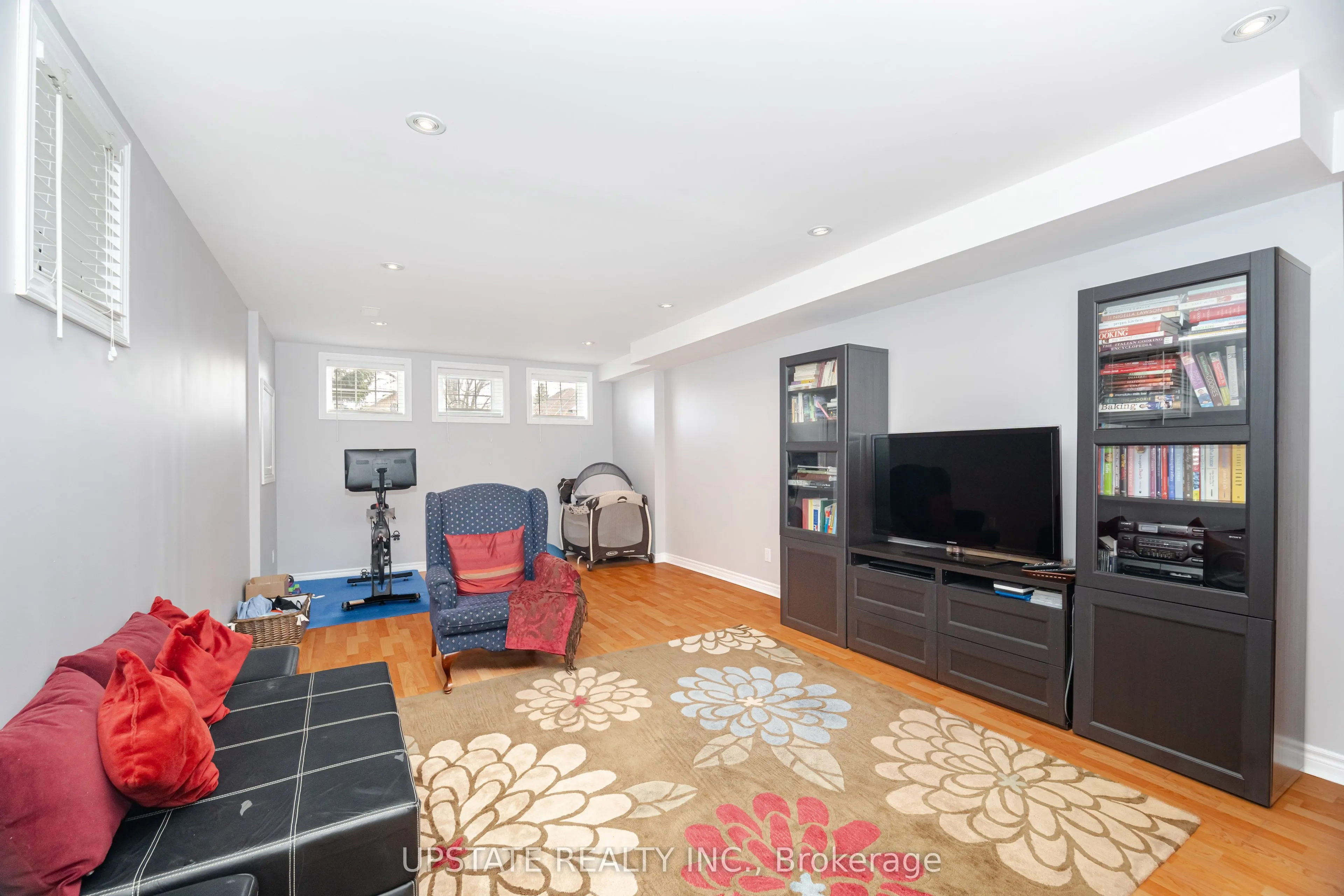 14 Kirkwood Crescent