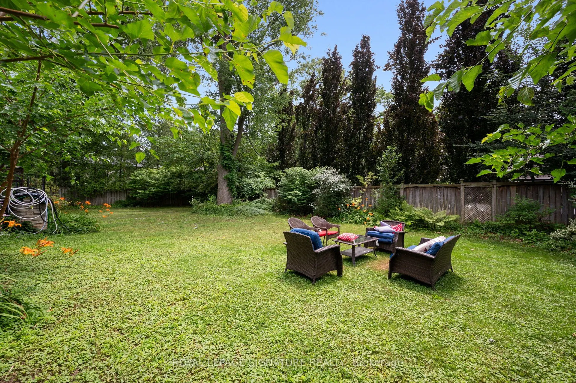 2234 Gordon Drive