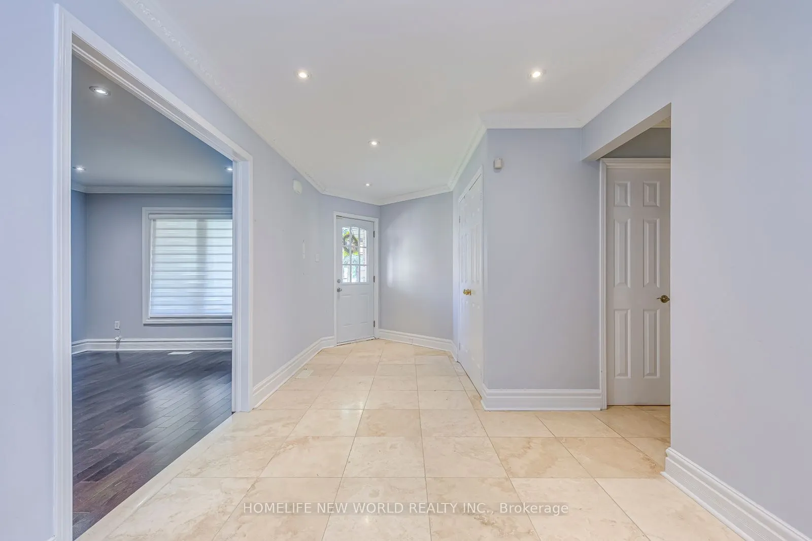 3957 Renfrew Crescent