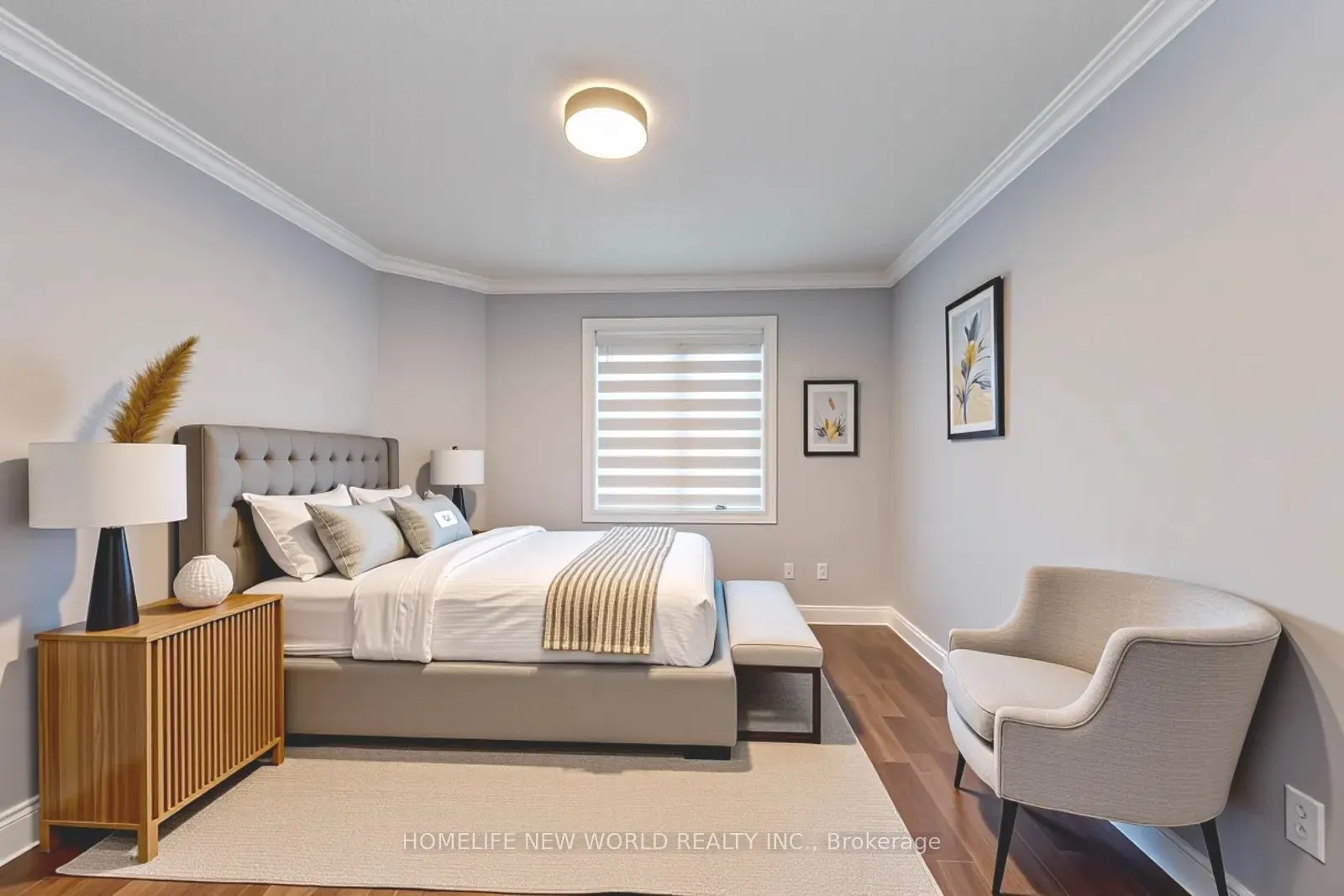 3957 Renfrew Crescent