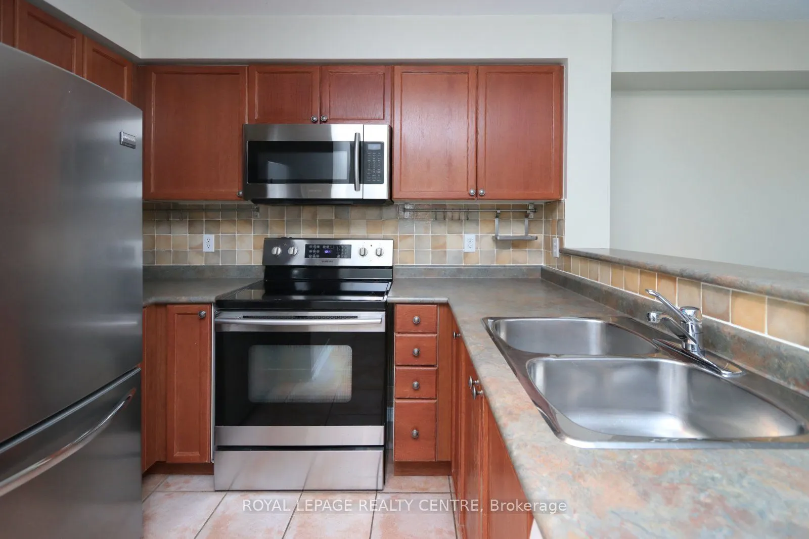 15 Michael Power Place, #1604