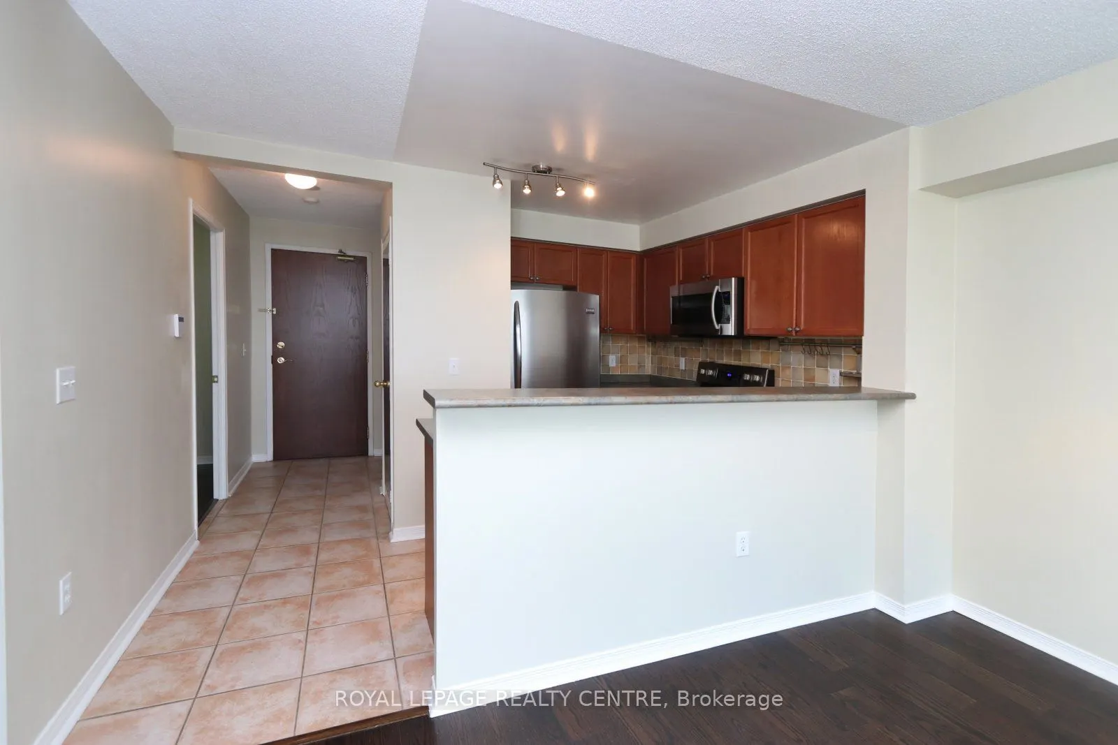 15 Michael Power Place, #1604