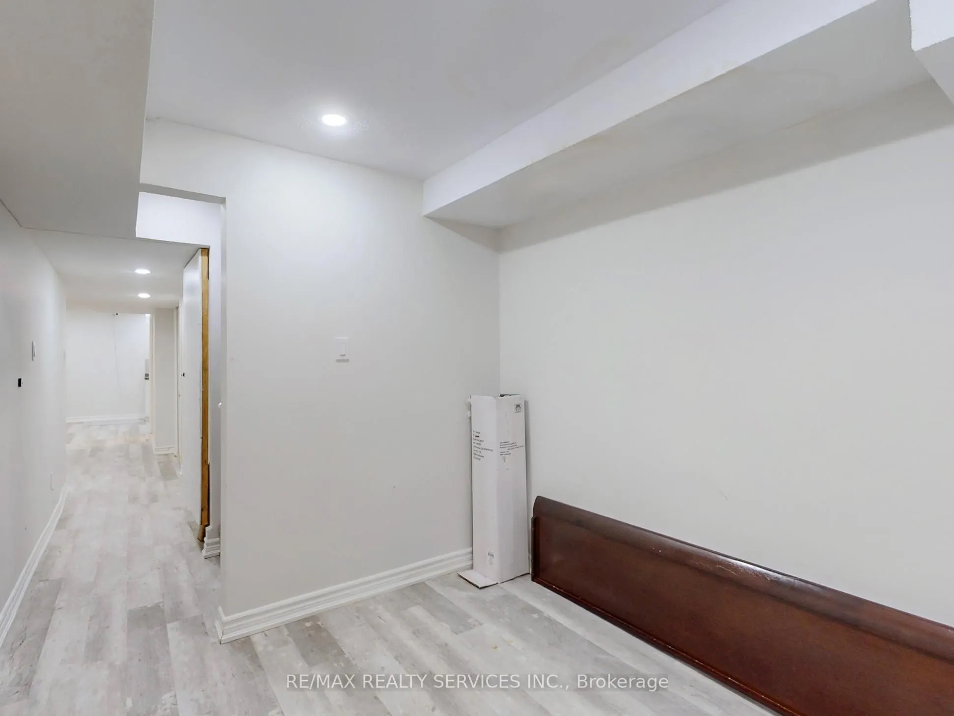 5230 Glen Erin Drive, #96