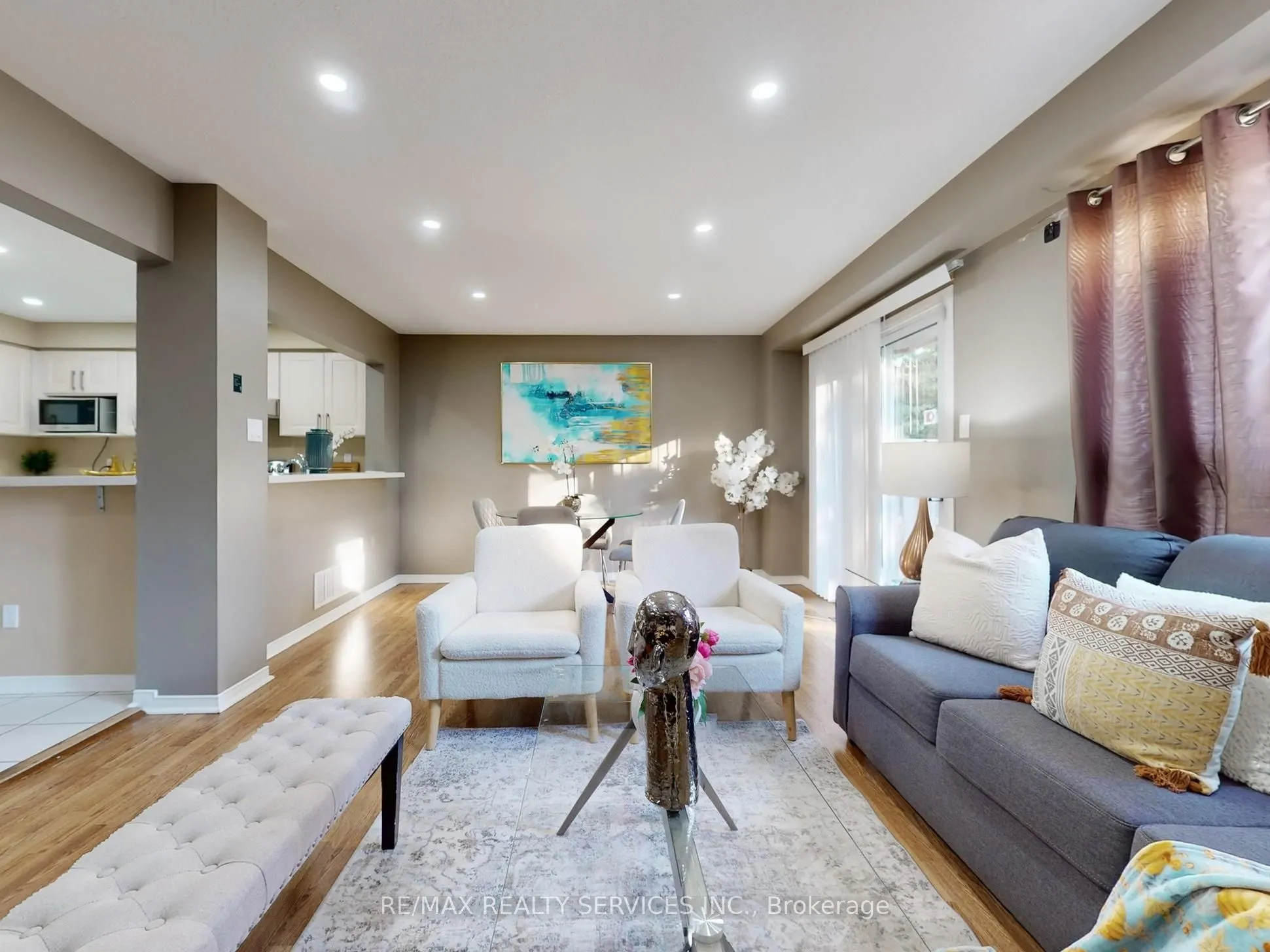 5230 Glen Erin Drive, #96