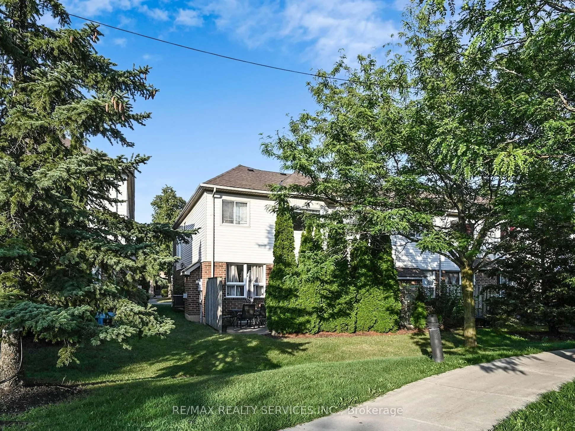 5230 Glen Erin Drive, #96