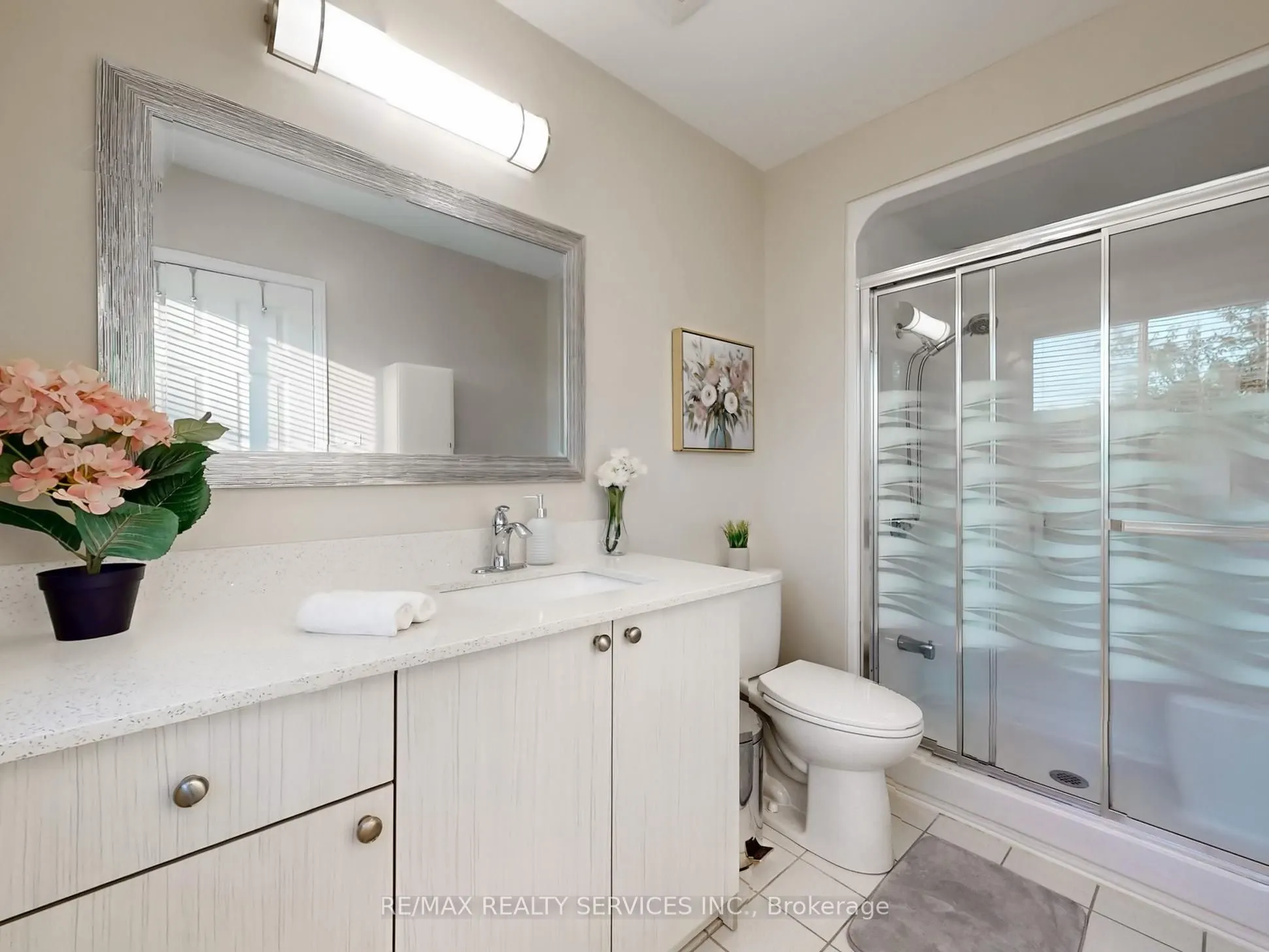 5230 Glen Erin Drive, #96