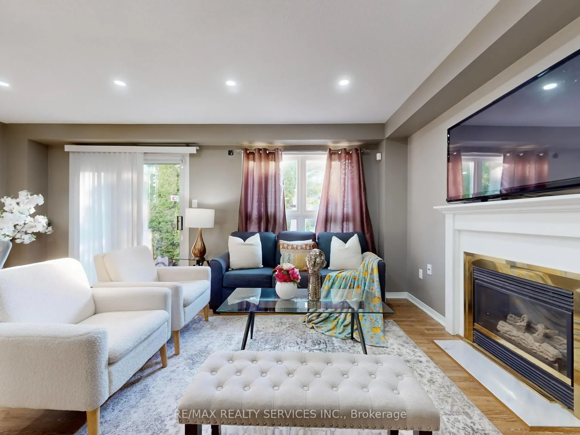 5230 Glen Erin Drive, #96