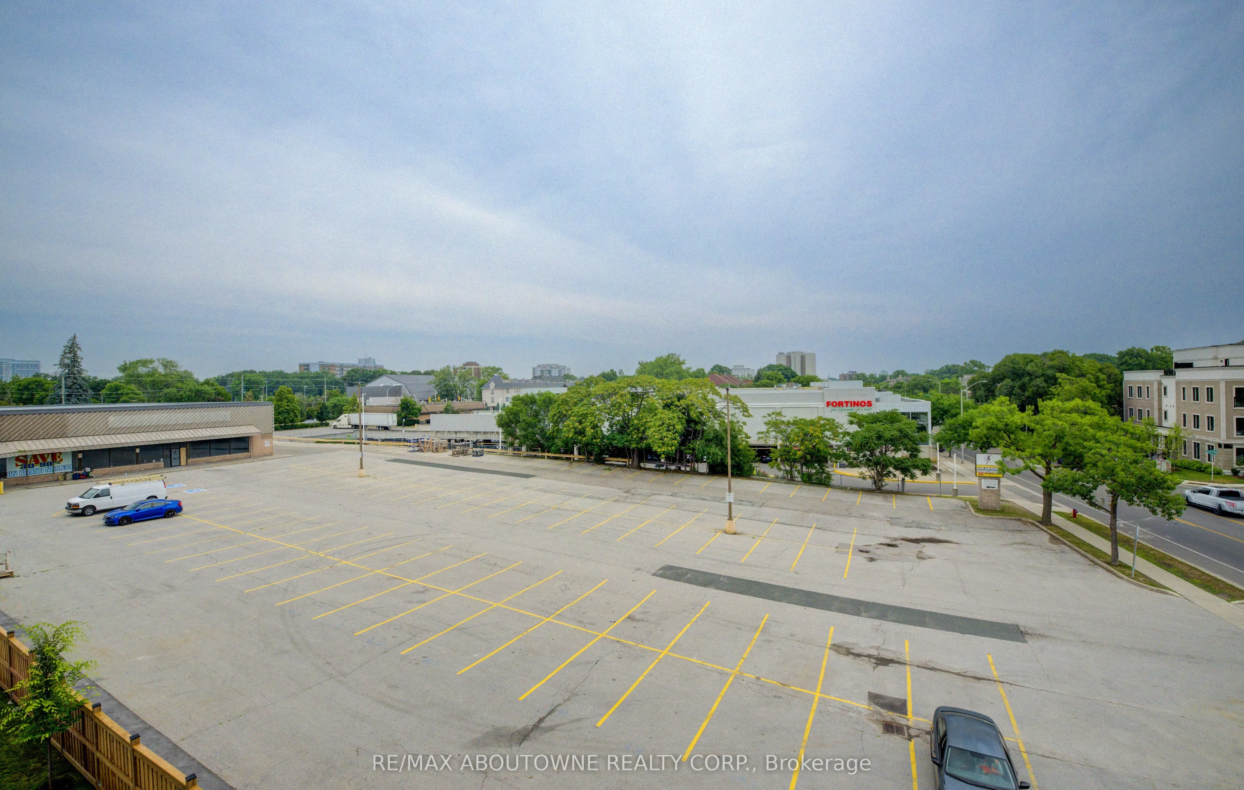 123 MAURICE Drive, #314