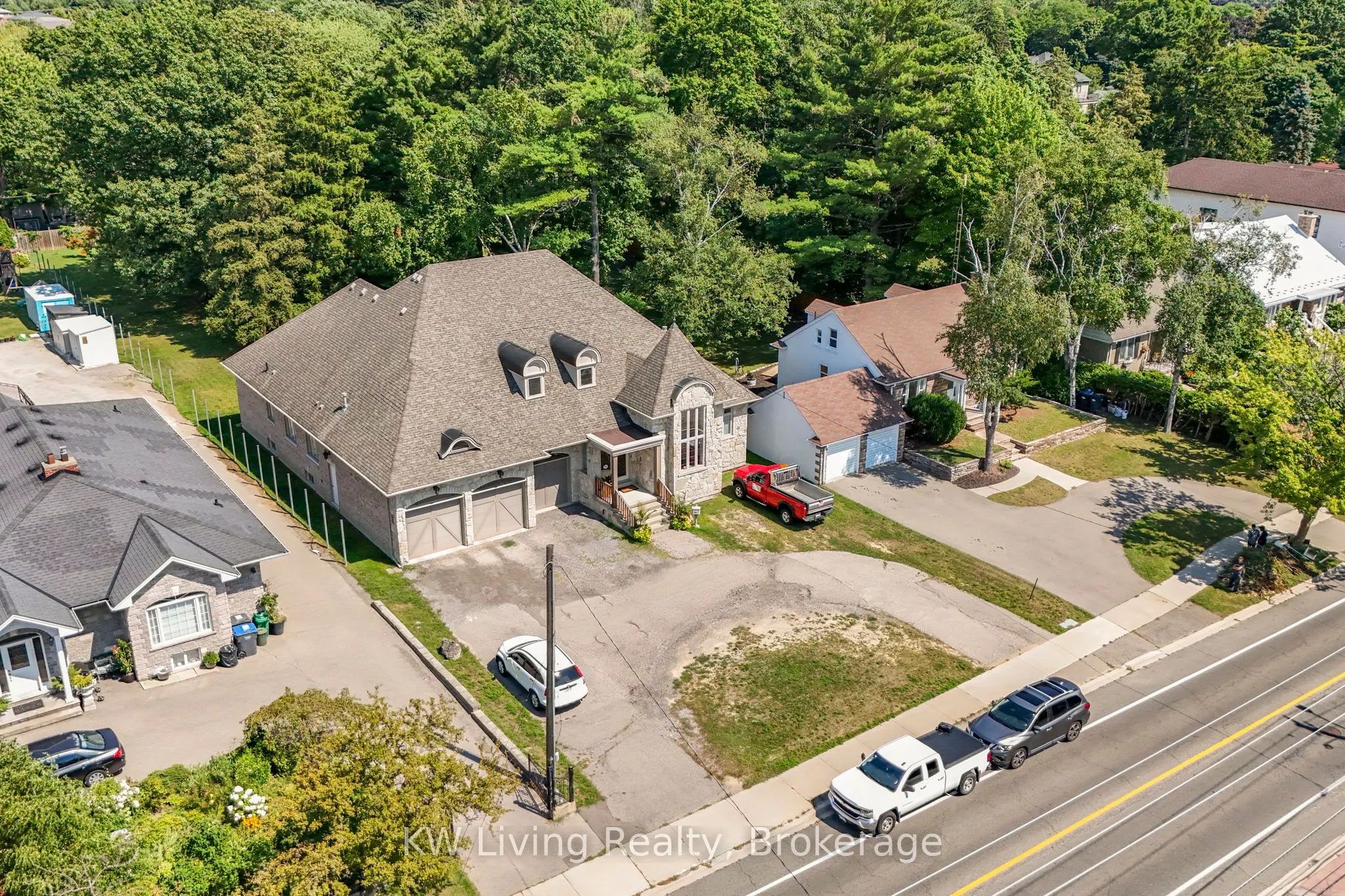 2463 Camilla Road