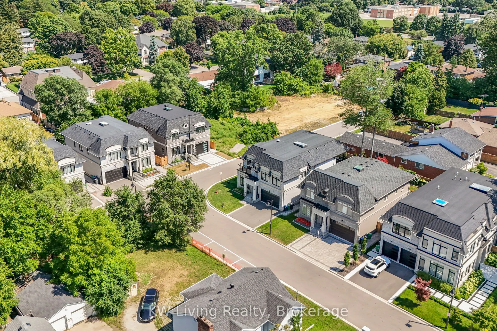 2463 Camilla Road