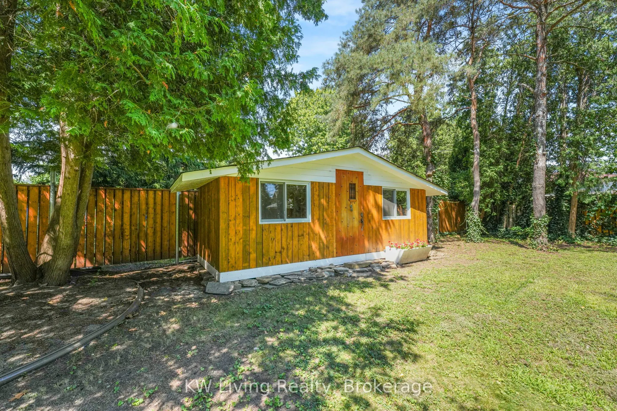 2463 Camilla Road