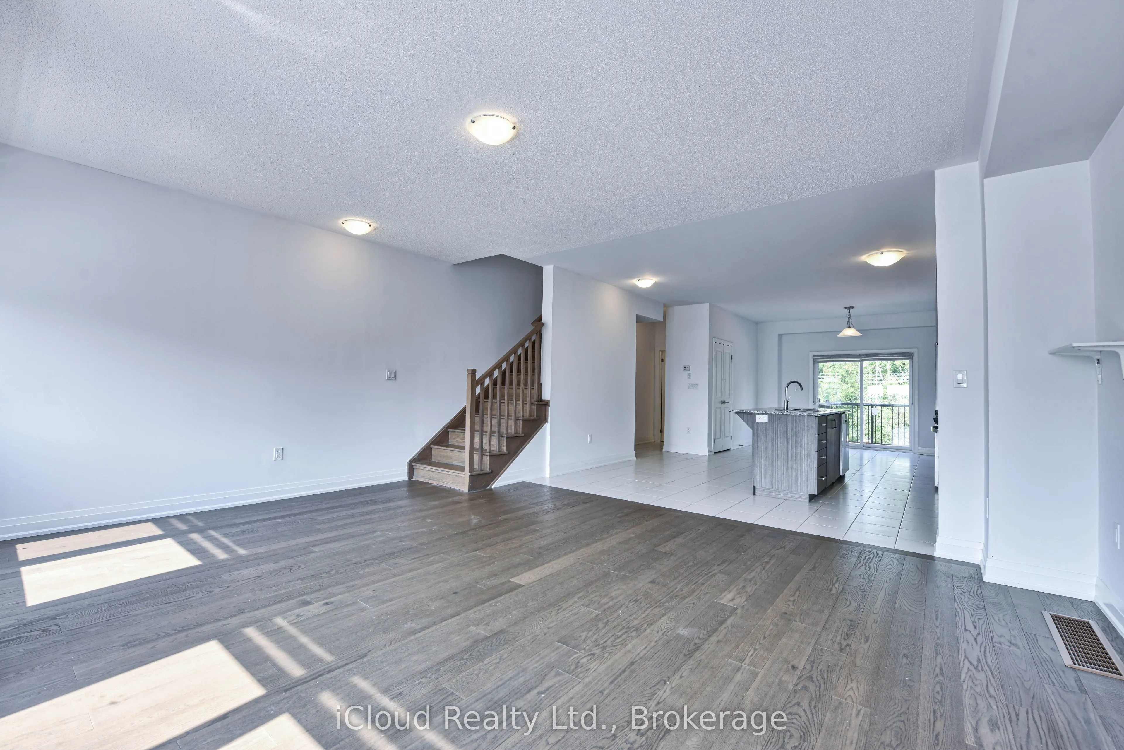 48 Windtree Way