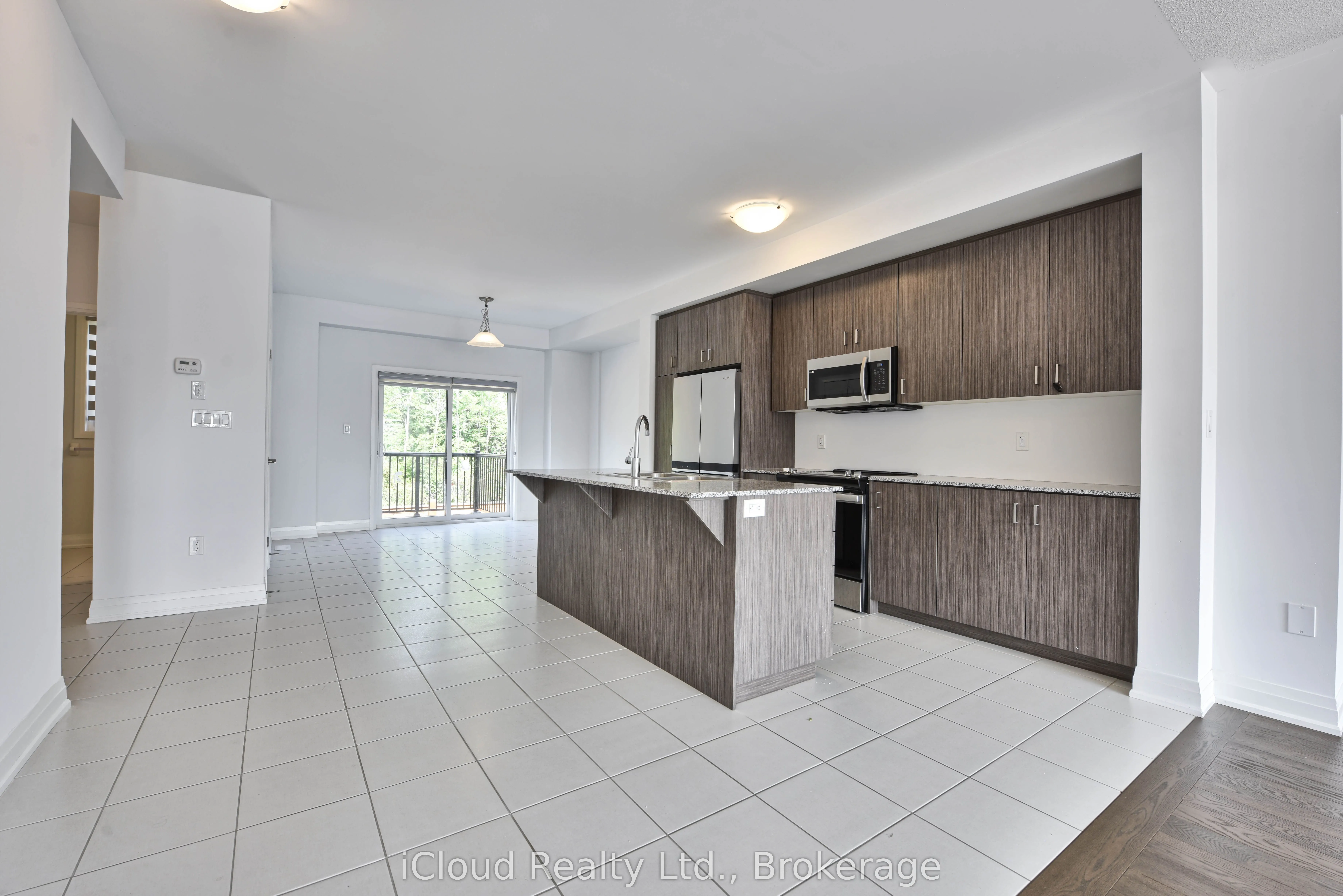 48 Windtree Way