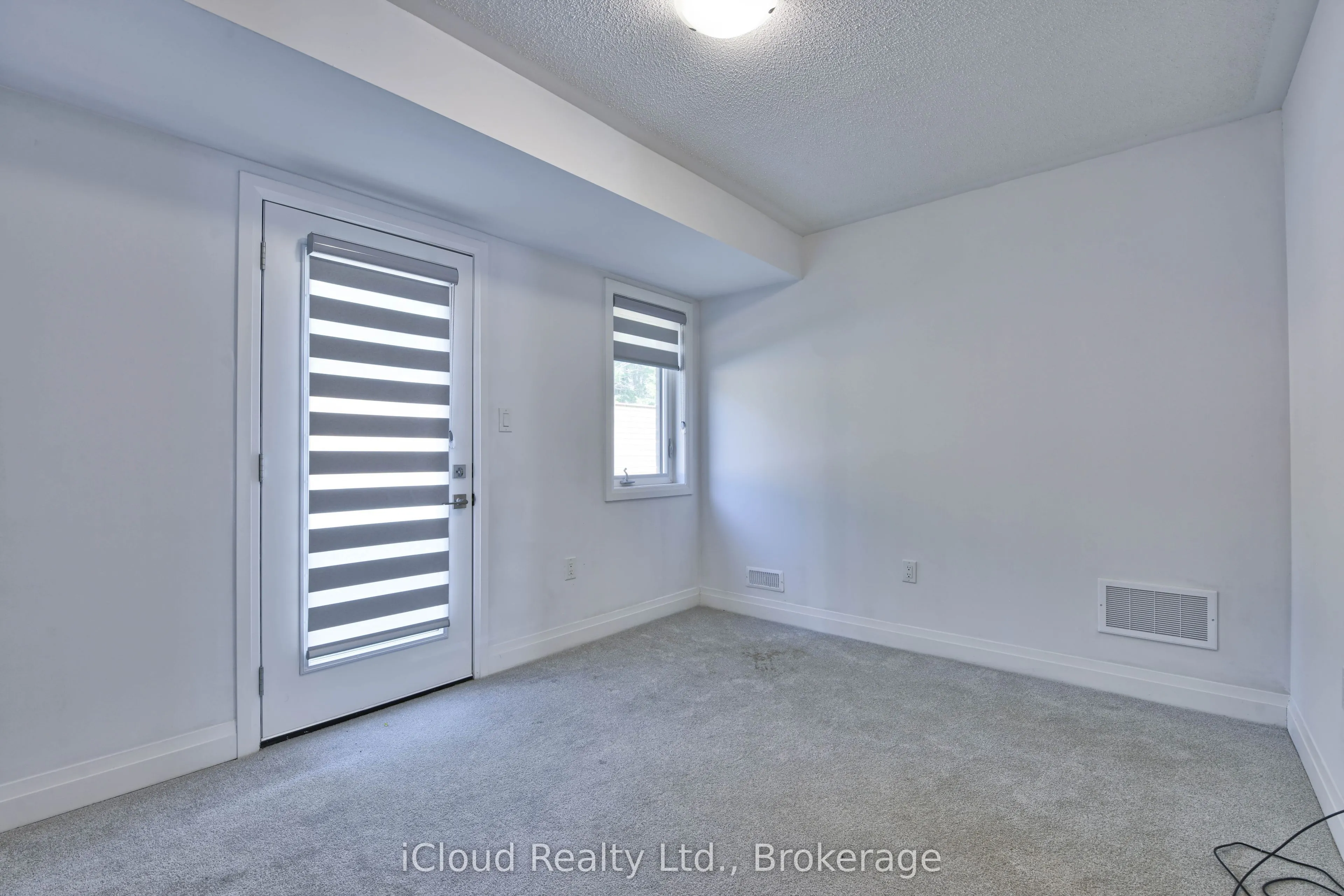 48 Windtree Way