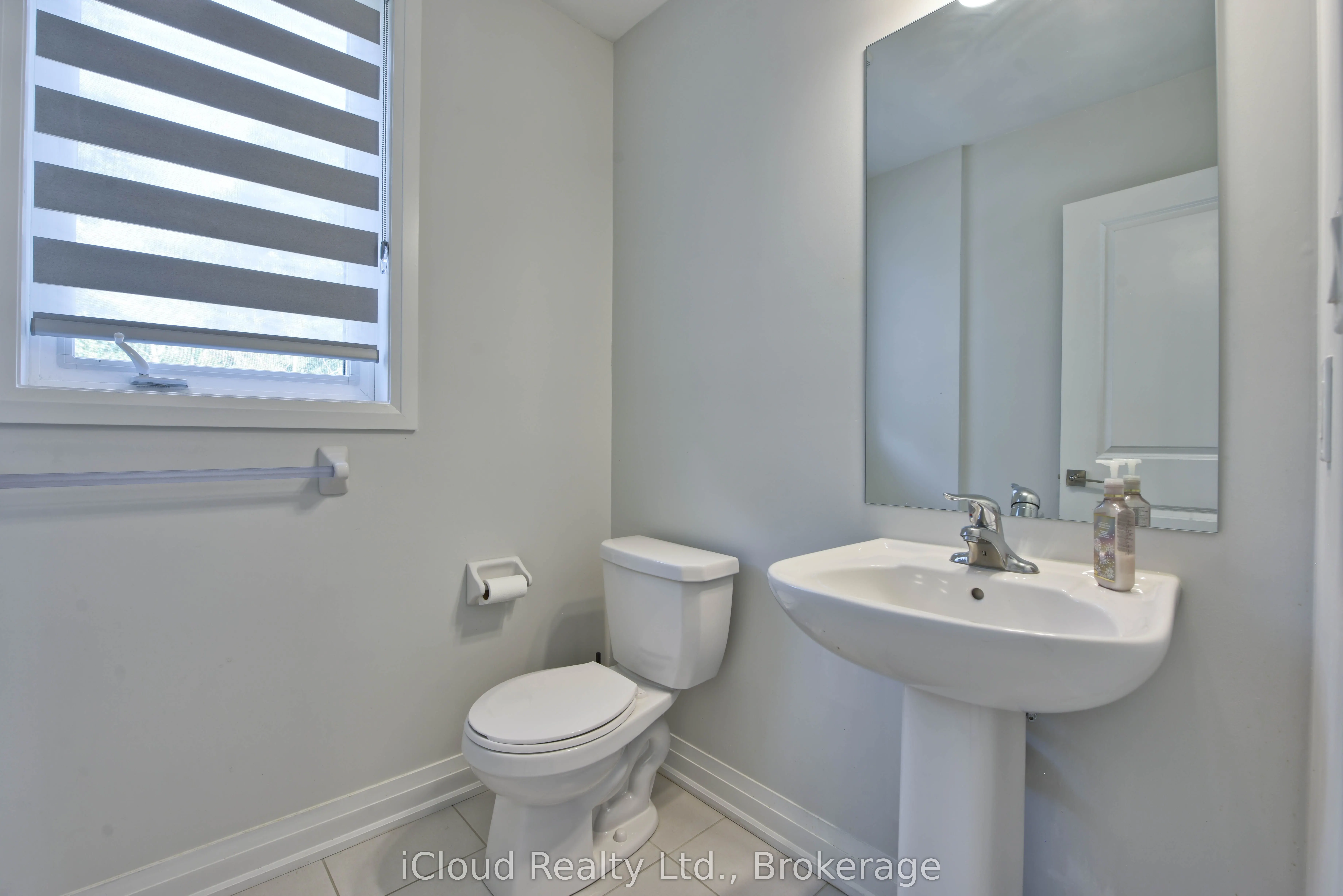 48 Windtree Way