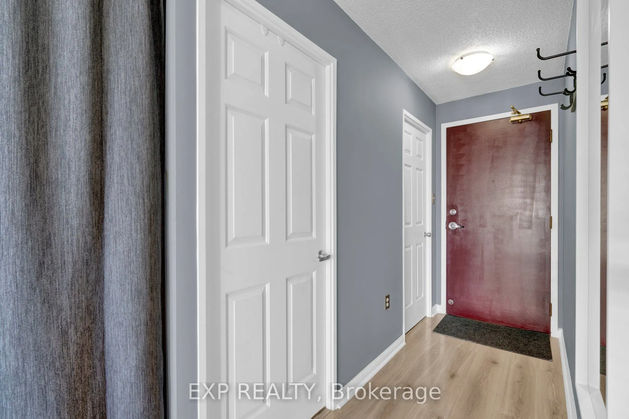 101 Subway Crescent, #1001