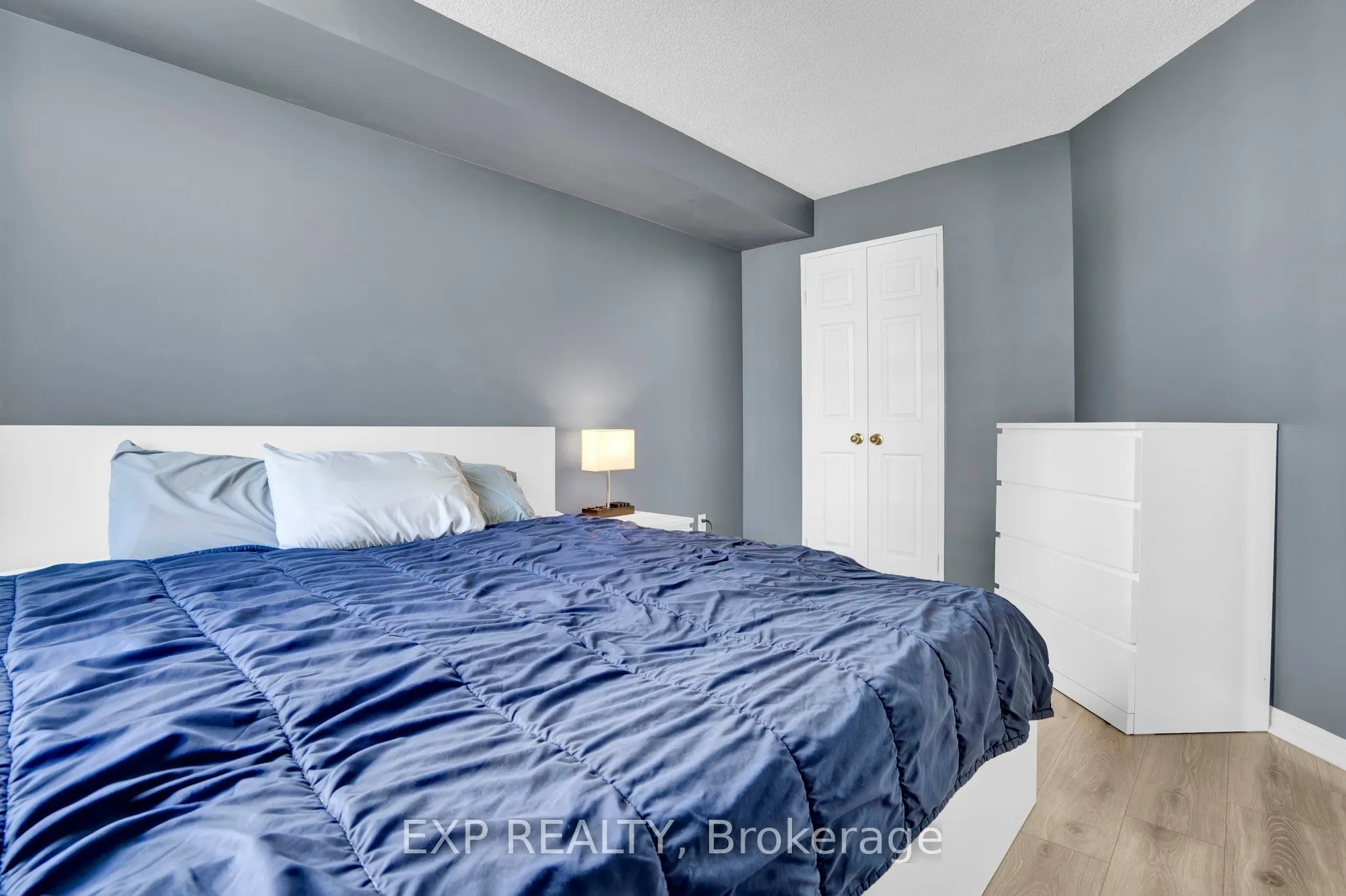 101 Subway Crescent, #1001