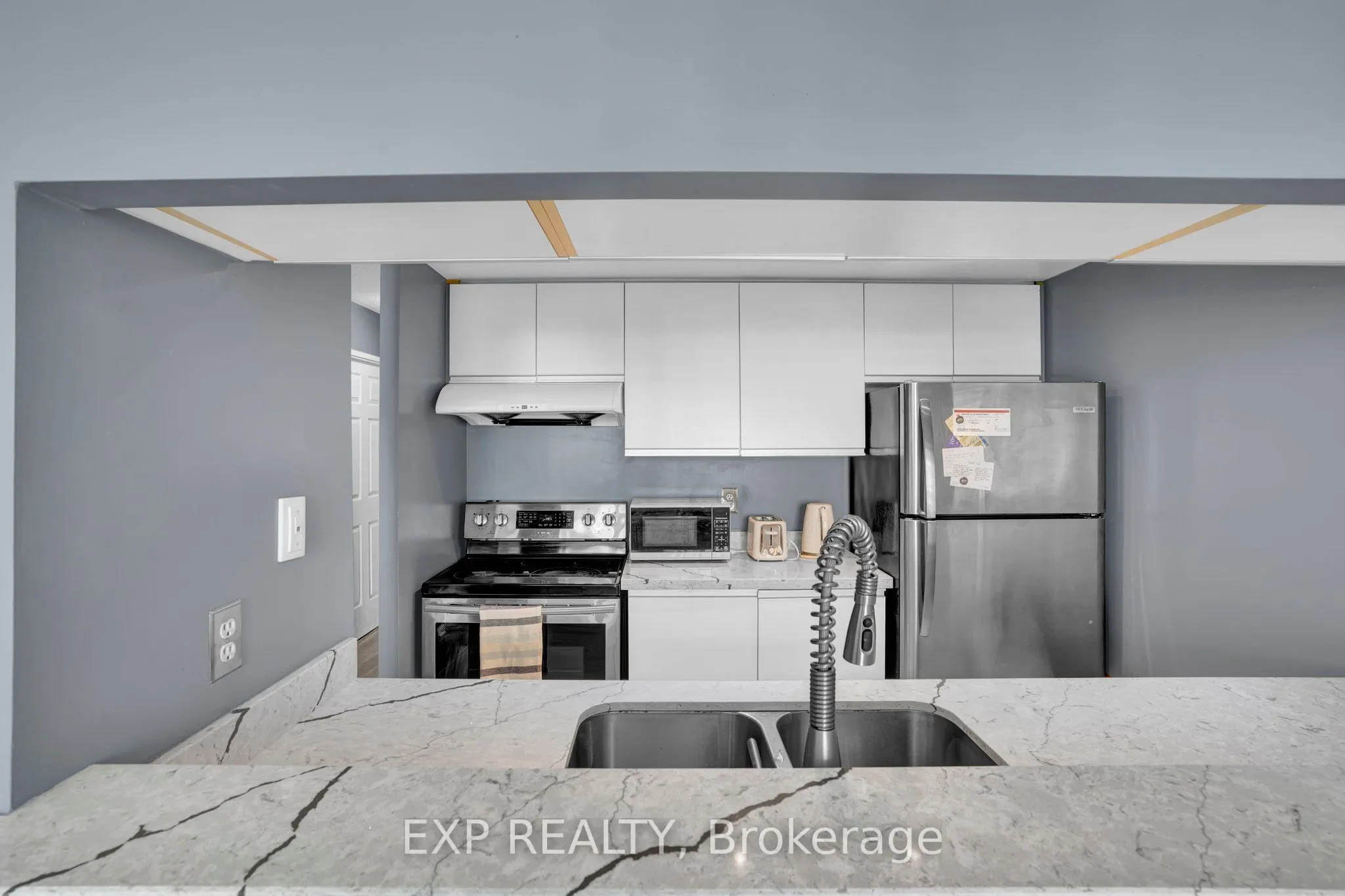 101 Subway Crescent, #1001