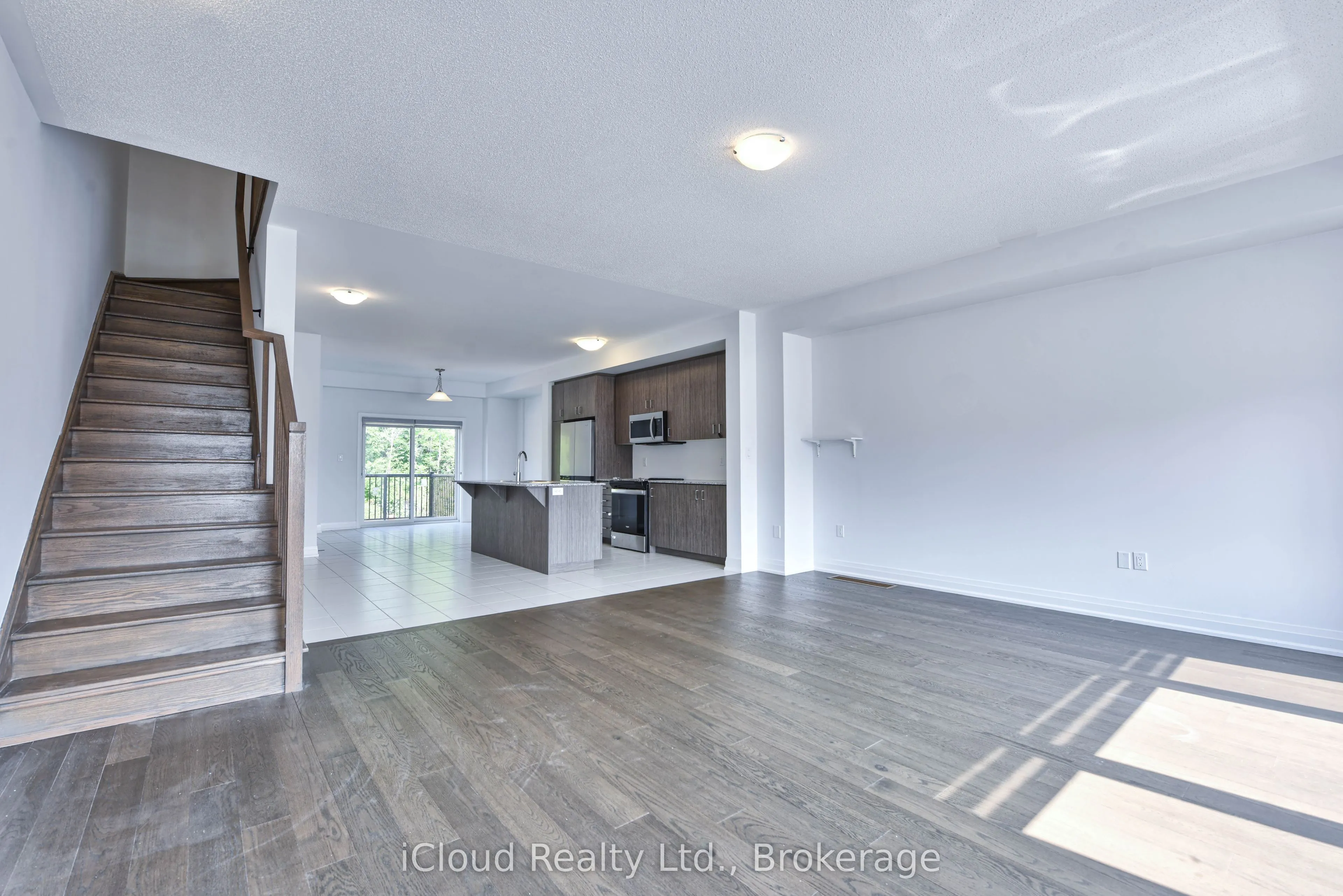 48 Windtree Way