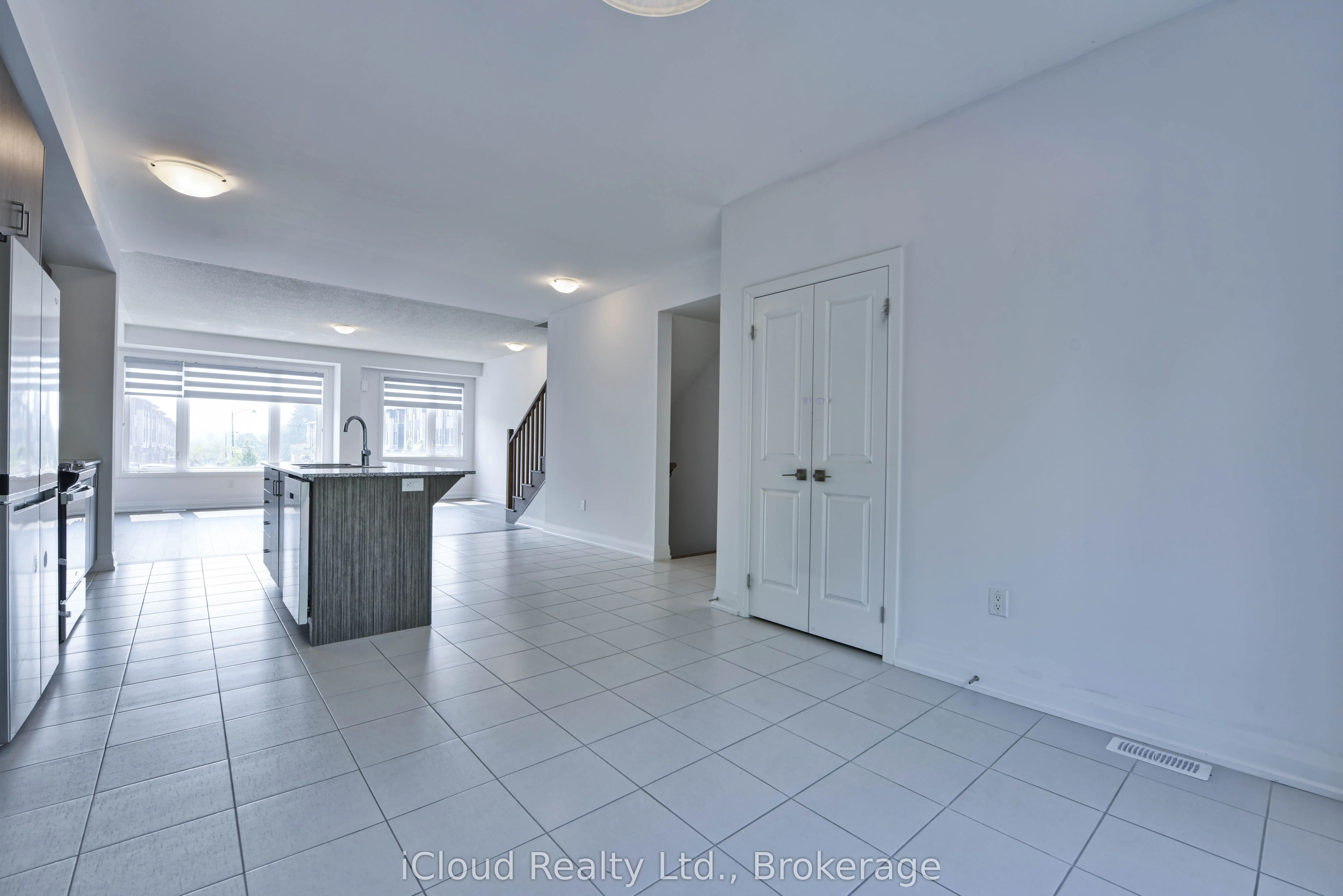 48 Windtree Way
