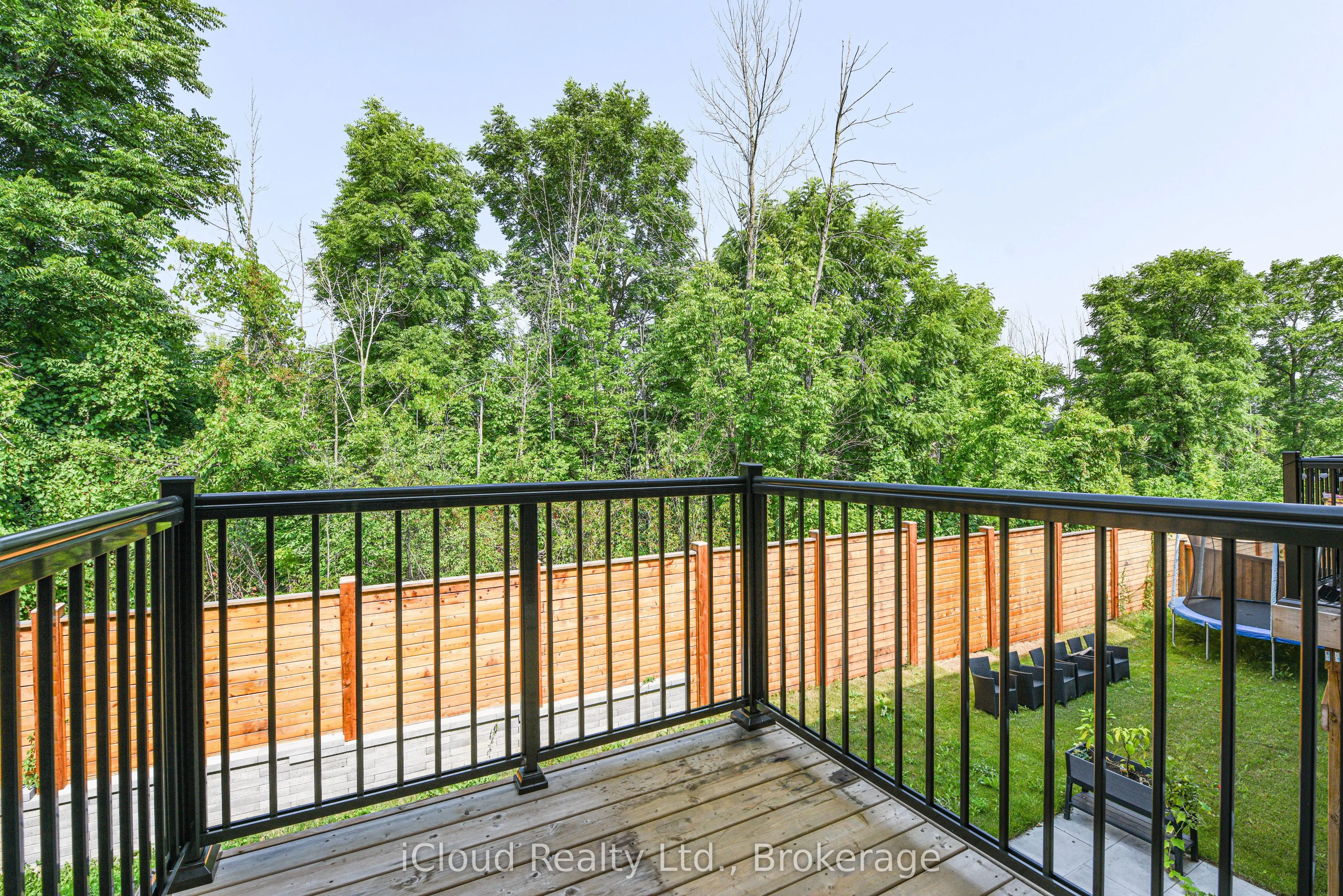 48 Windtree Way