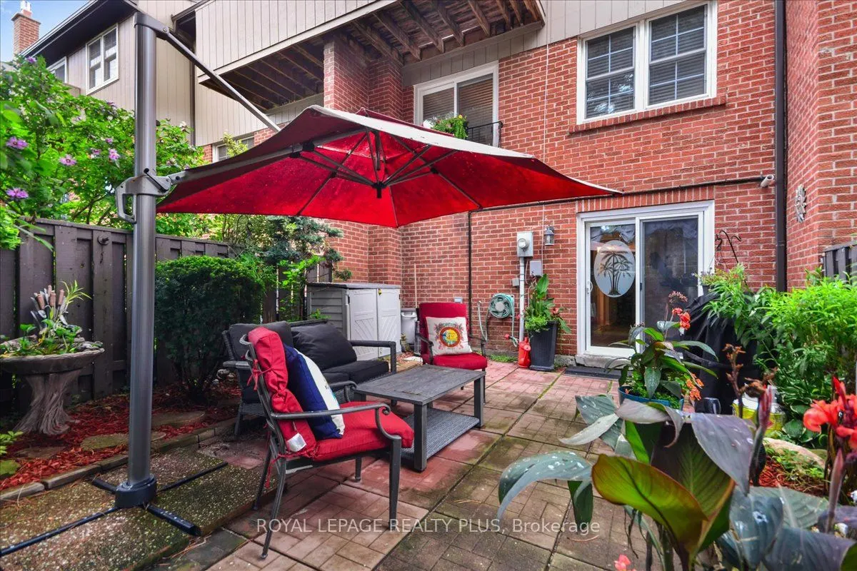 1951 Rathburn Road E, #103