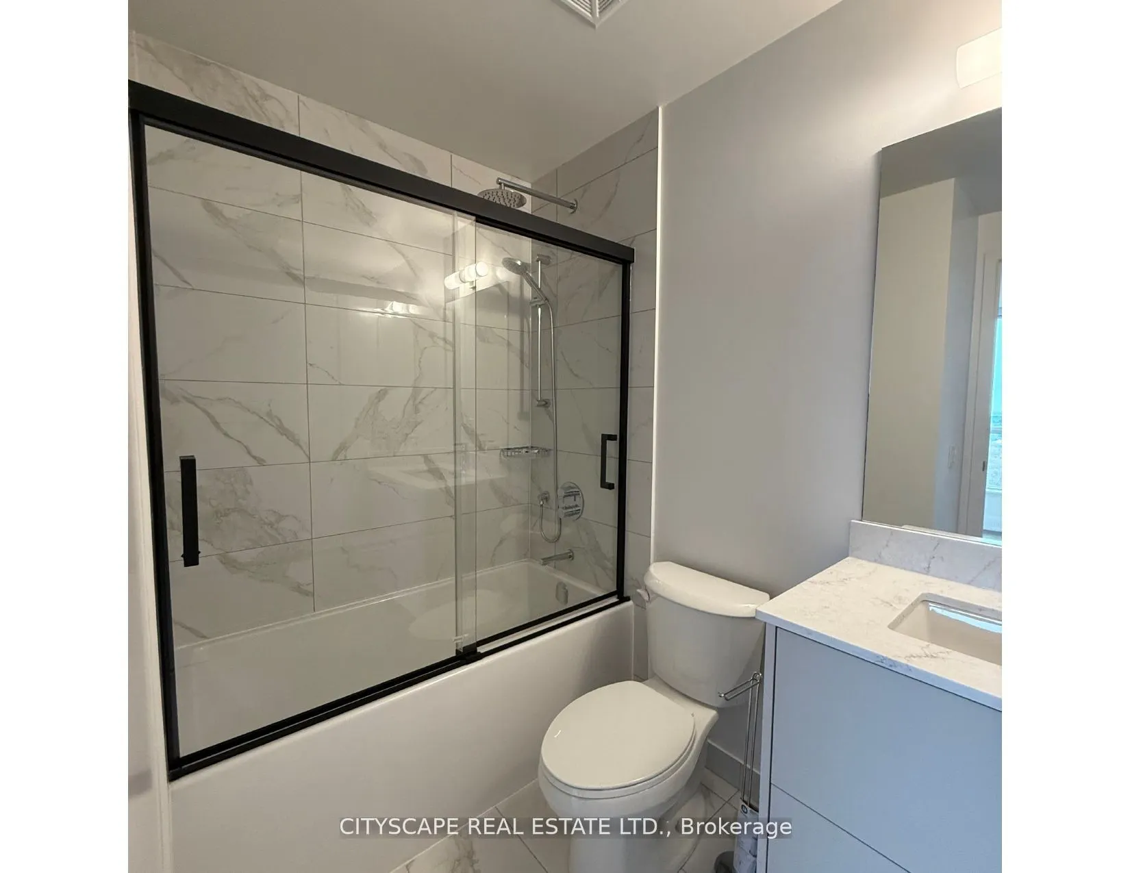 202 Burnhamthorpe Road E, #1410
