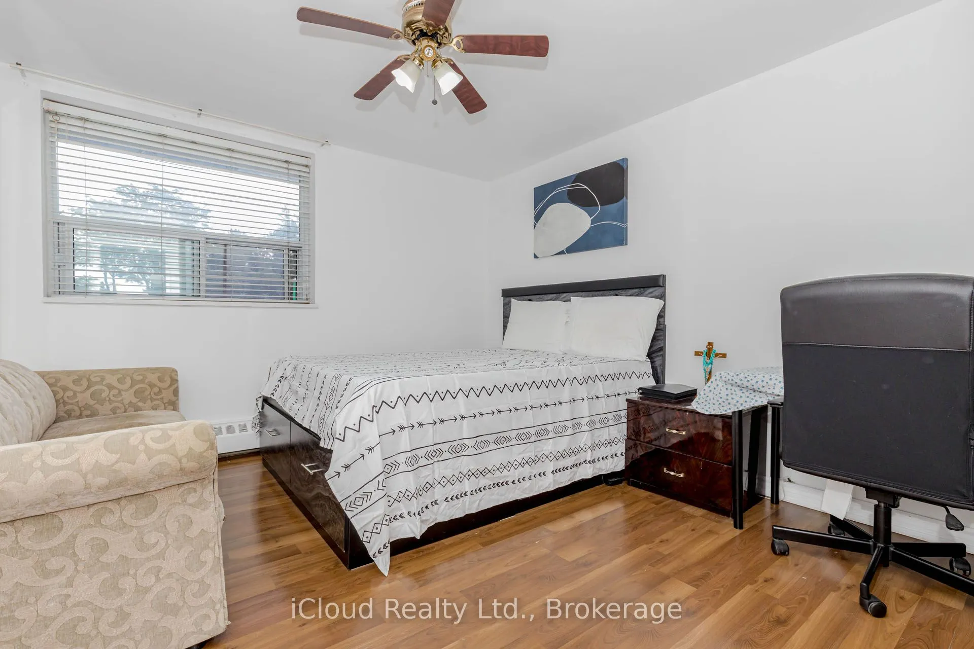3555 Derry Road E, #103